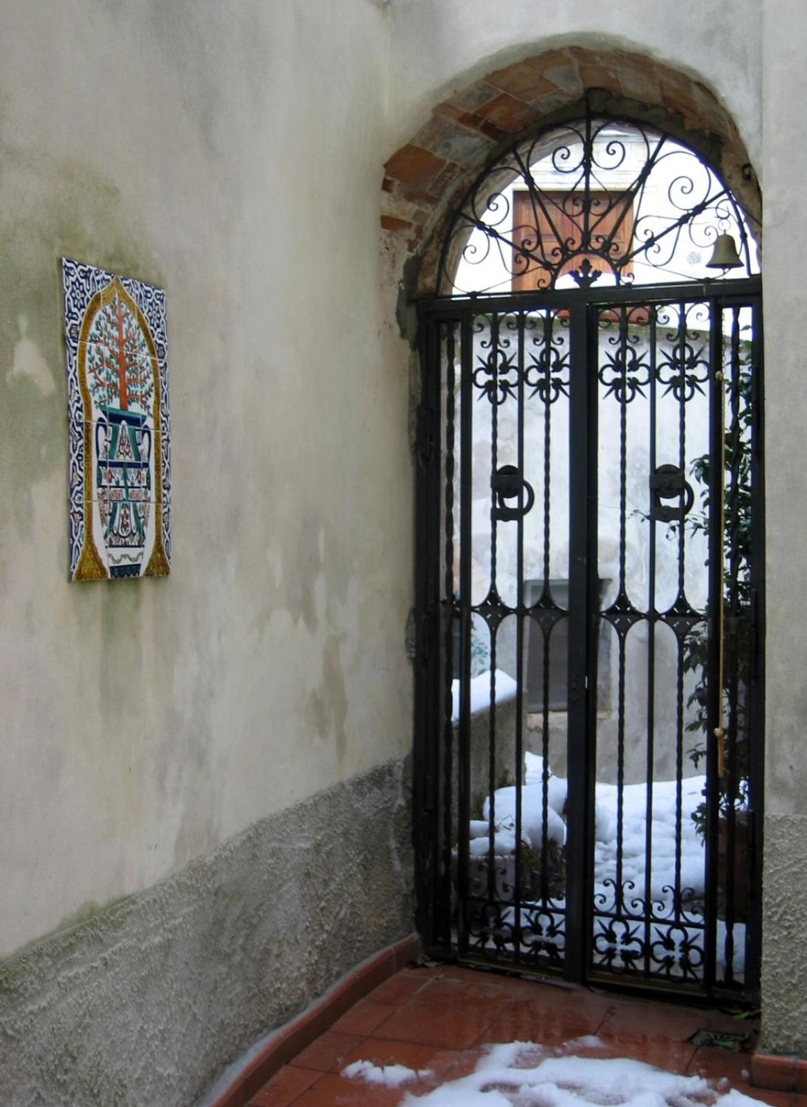 Inner courtyard view