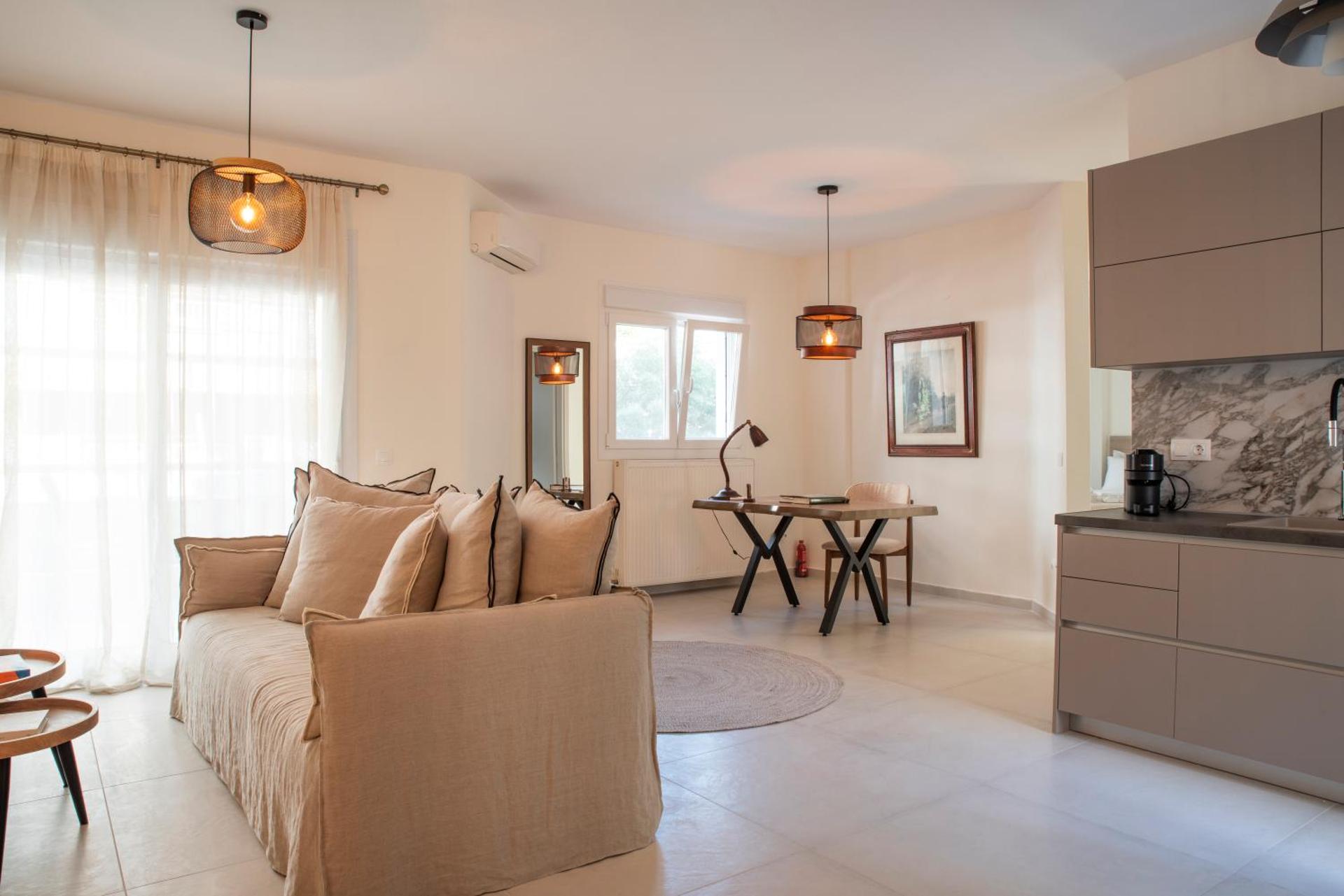 S64 East Side Apartment