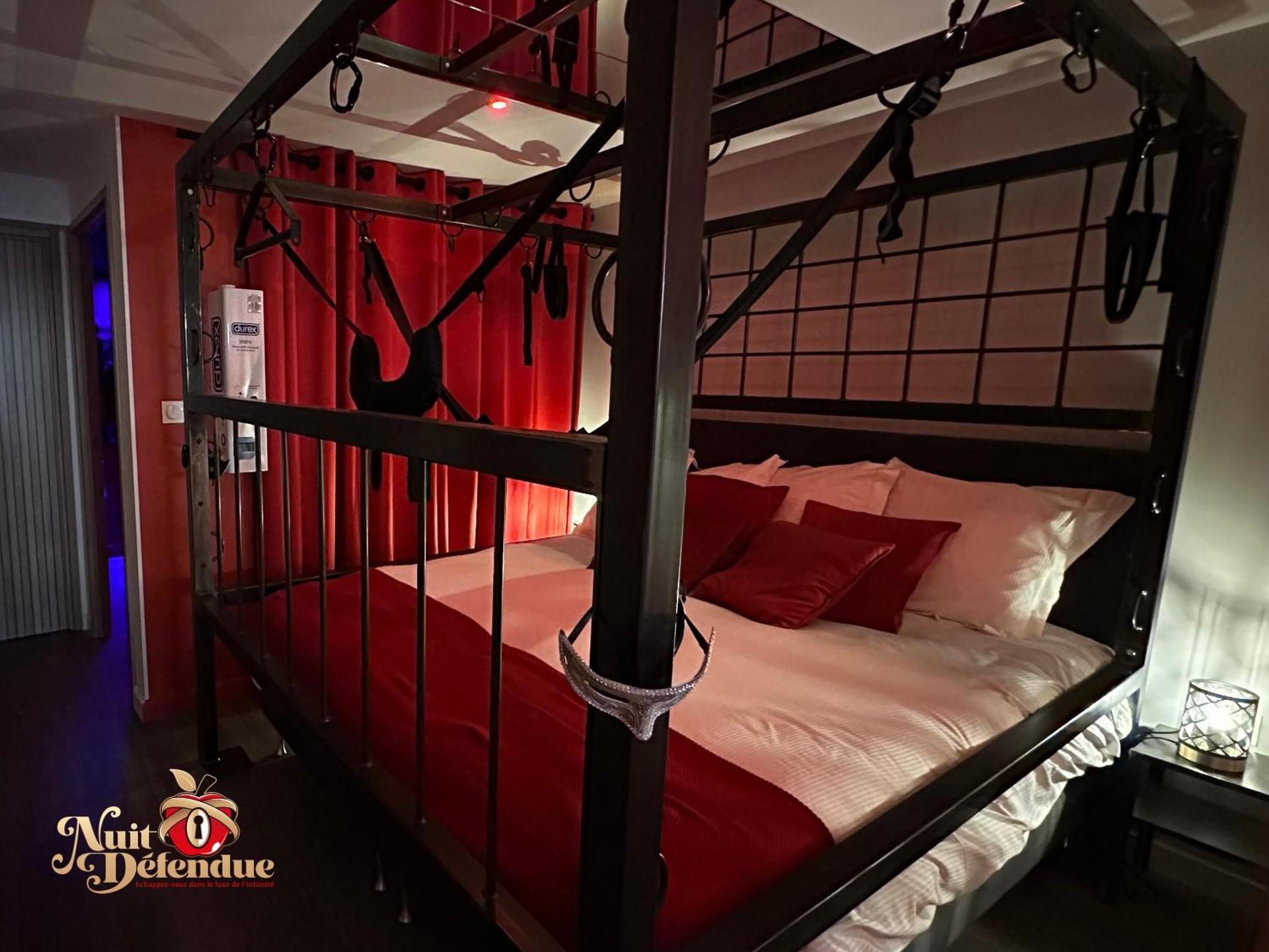 Nuit Défendue Jacuzzi-Sauna