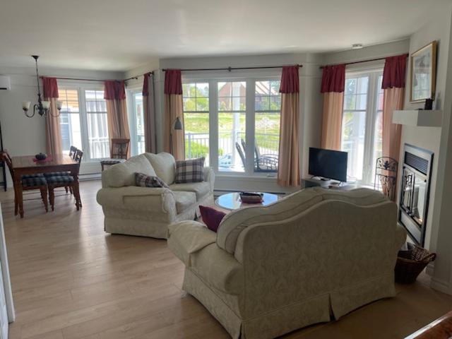 Condo Lac Archambault 326