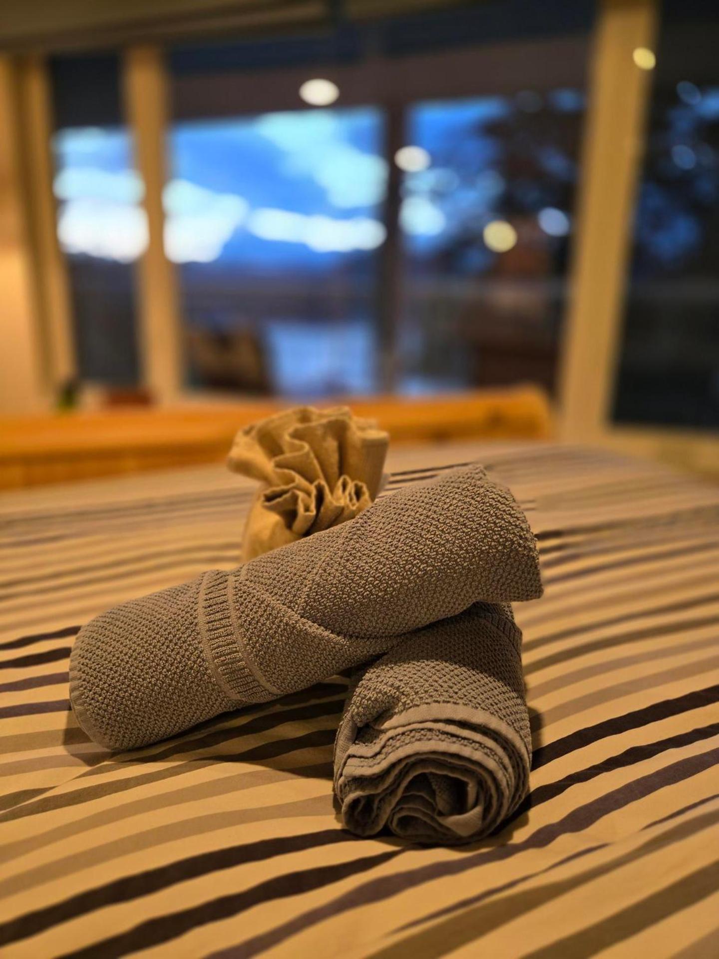 Madeira Park Oceanview Suites