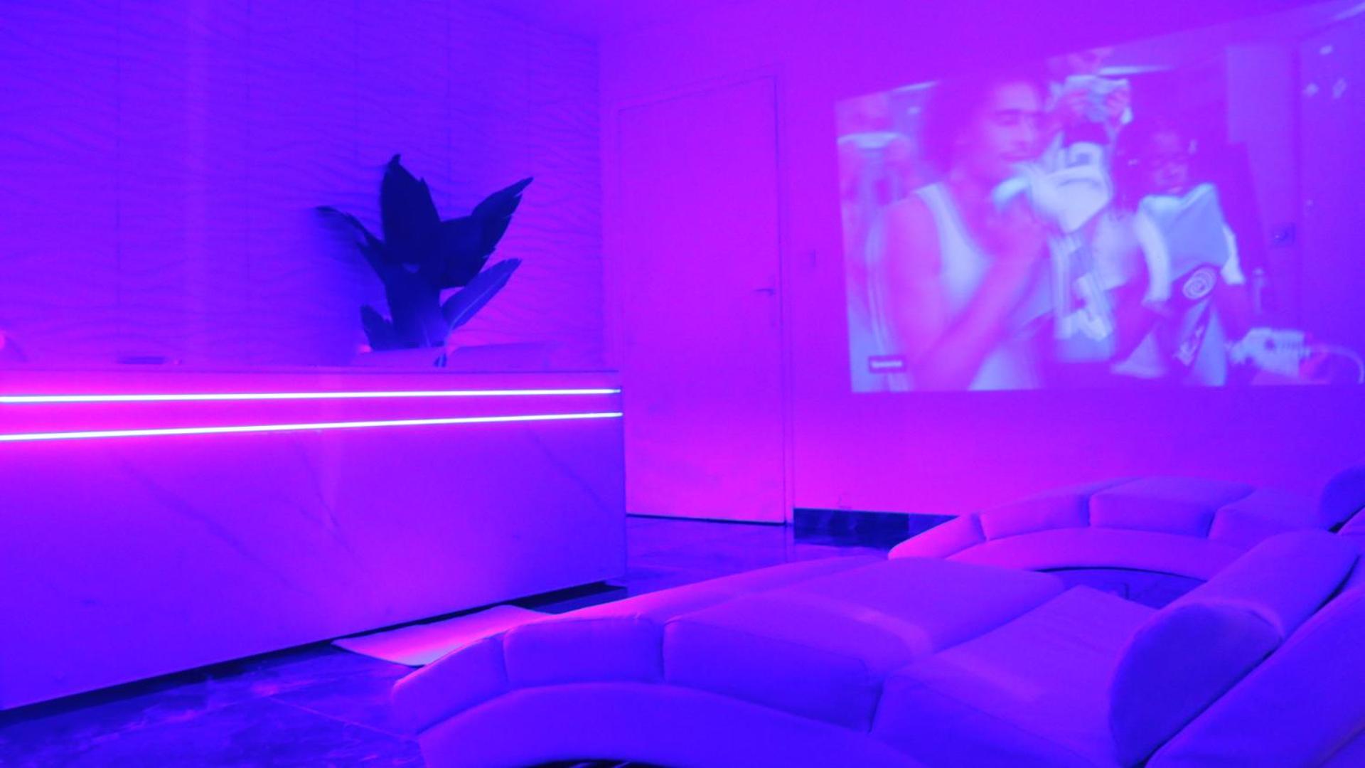 DIMA SUITE Jacuzzi Privatif