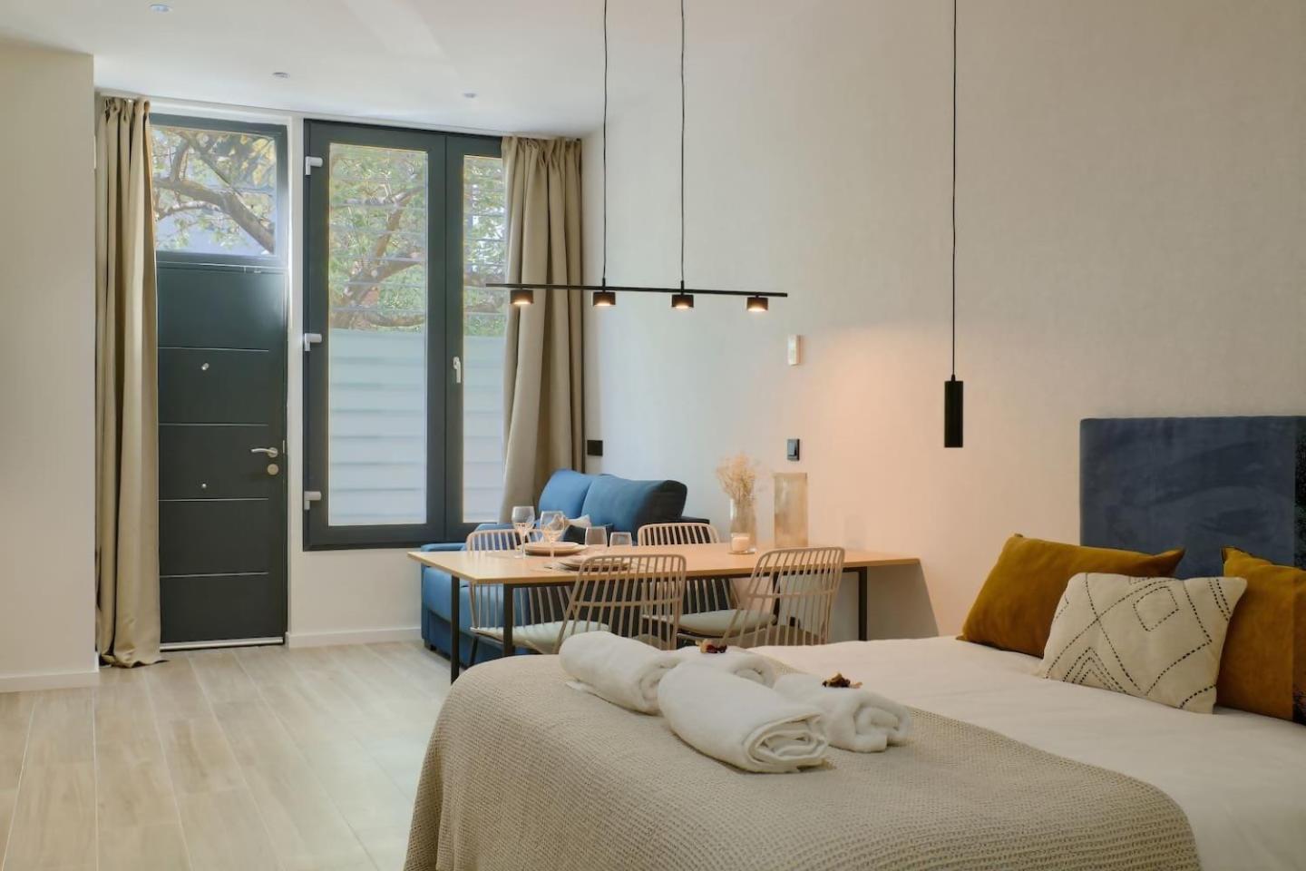 Romantic Apartment N6 Oceanografico Virkin Suites