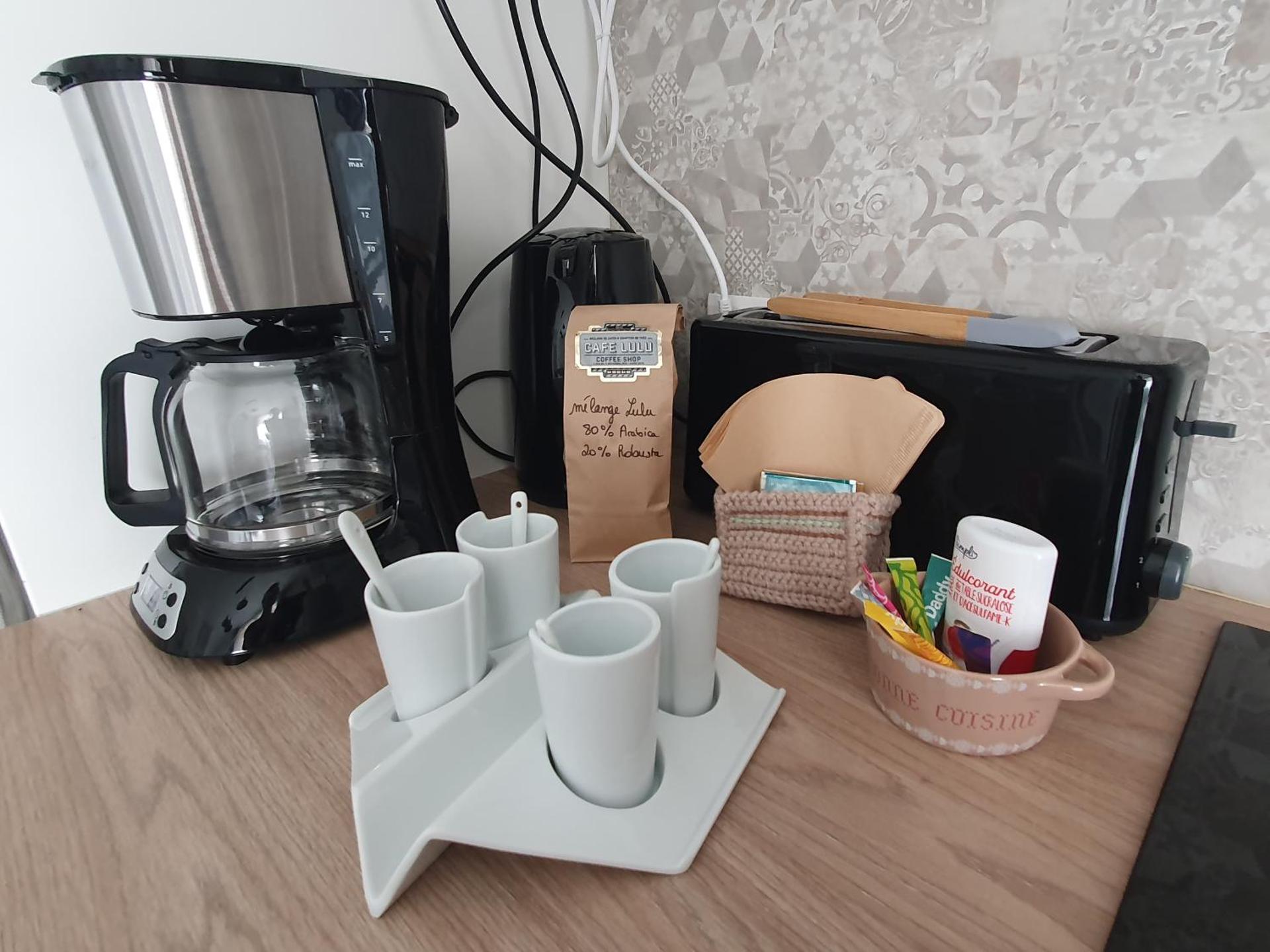 Beau studio rénové en centre-ville de Sète