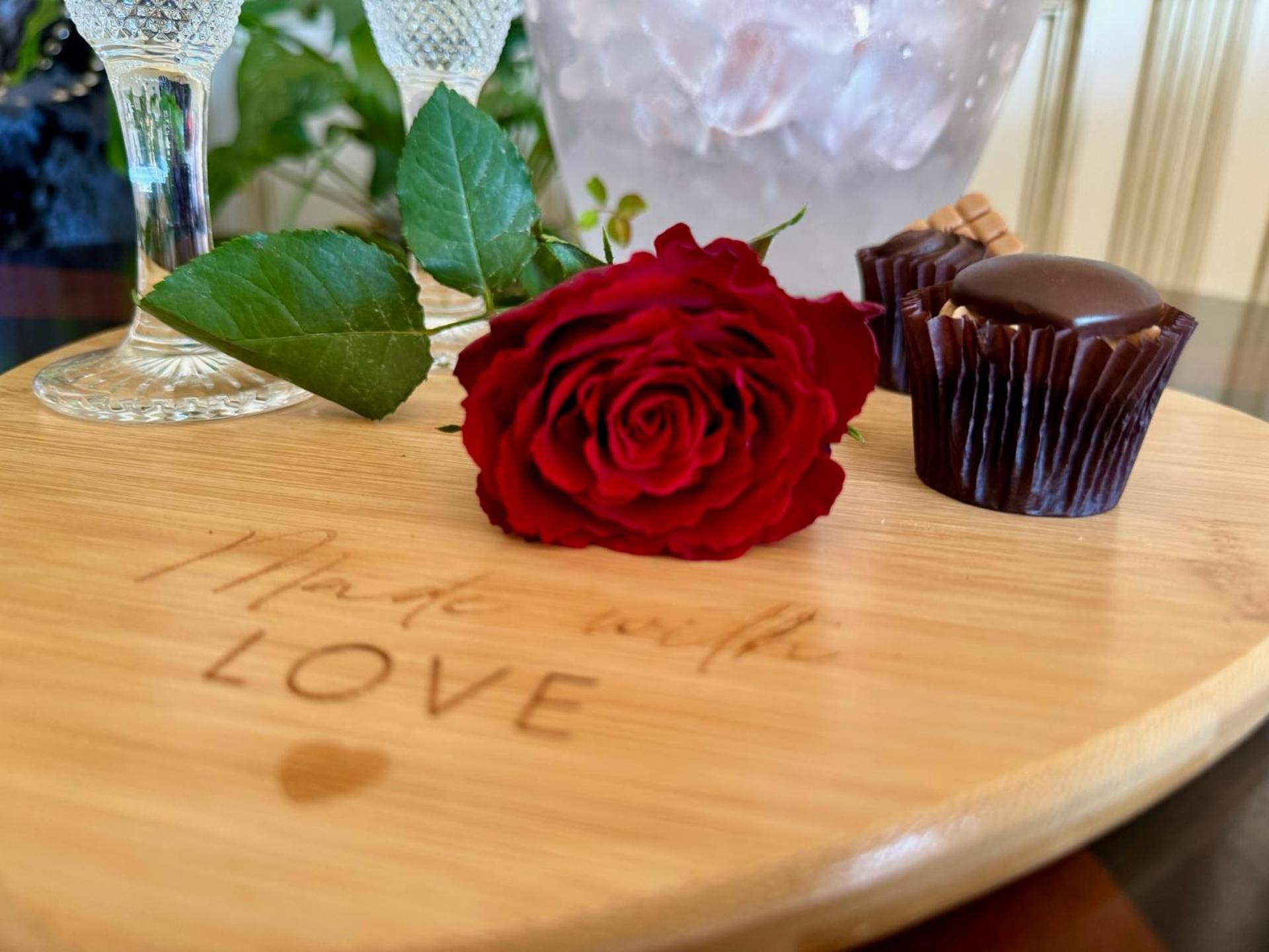 FINN VILLAGE - Loch Lomond Sunset Glamping Pod - Private Ofuro HOT TUB