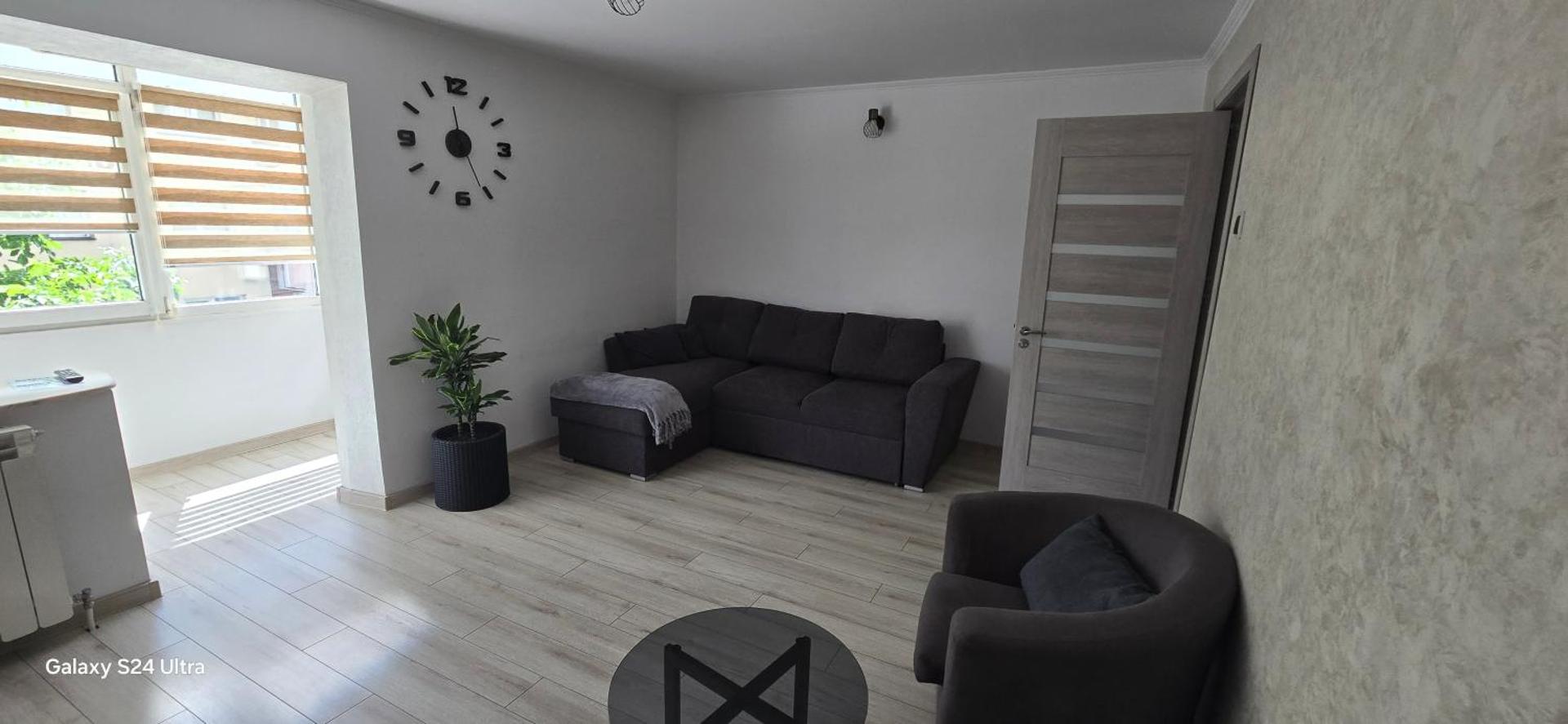 ILONA APARTAMENT 3 camere