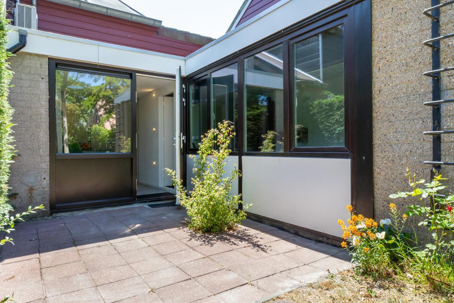 Vakantiehuis onderaan duinen in Zoutelande, Strand 5