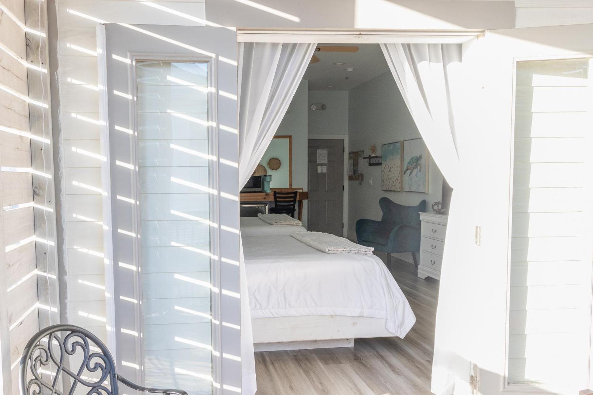 Hotel Whiskey in Pass Christian