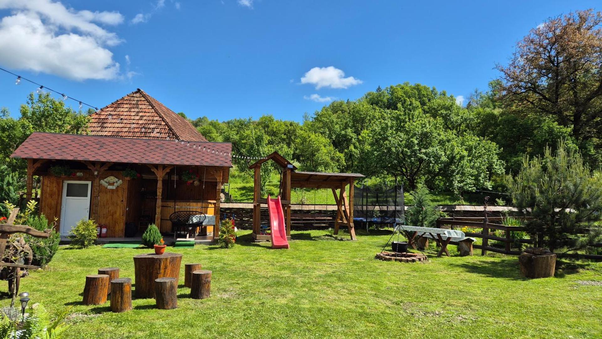 Casa Pintea de Sub Coastă