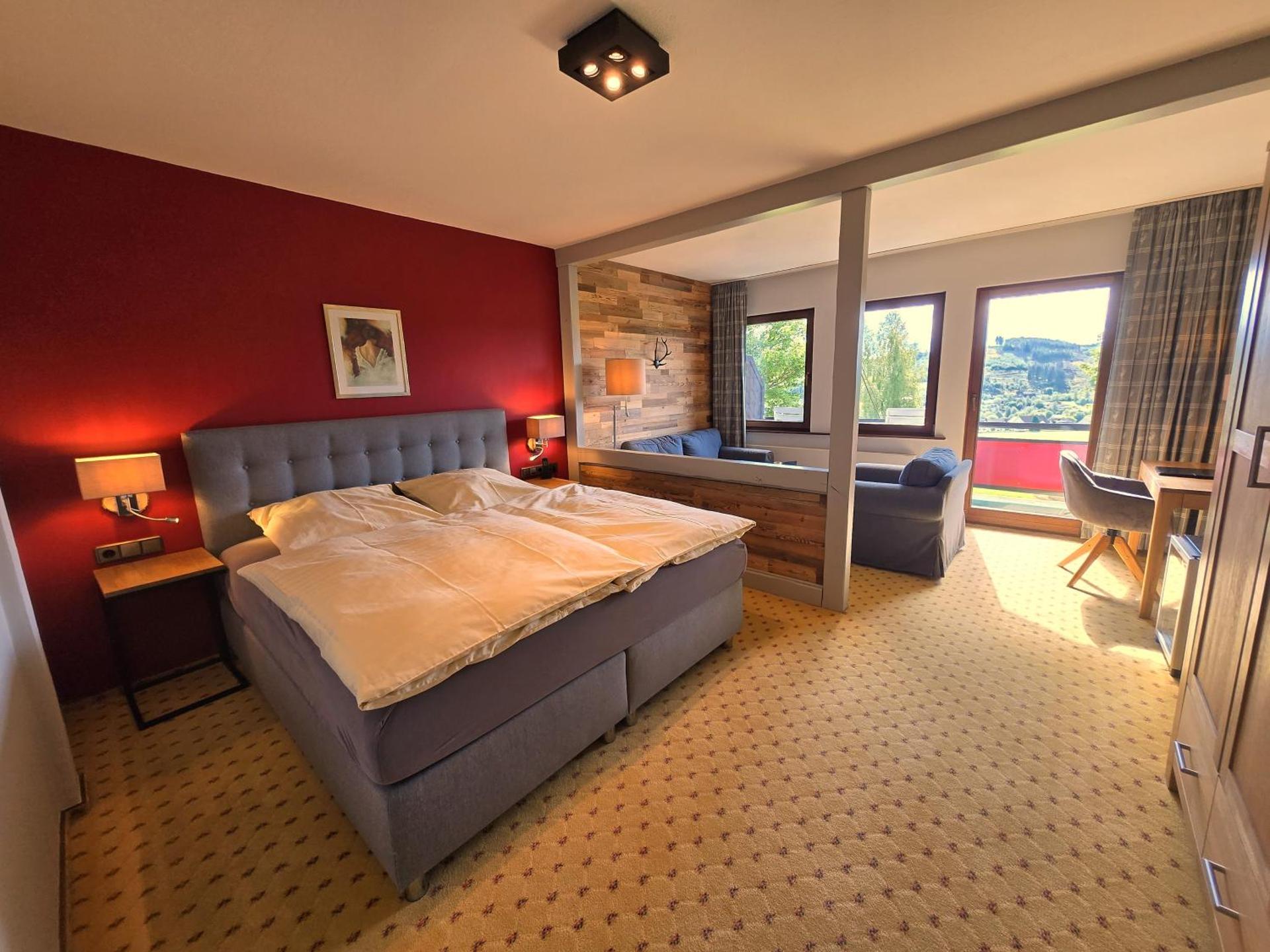 Category B (125 ft²)