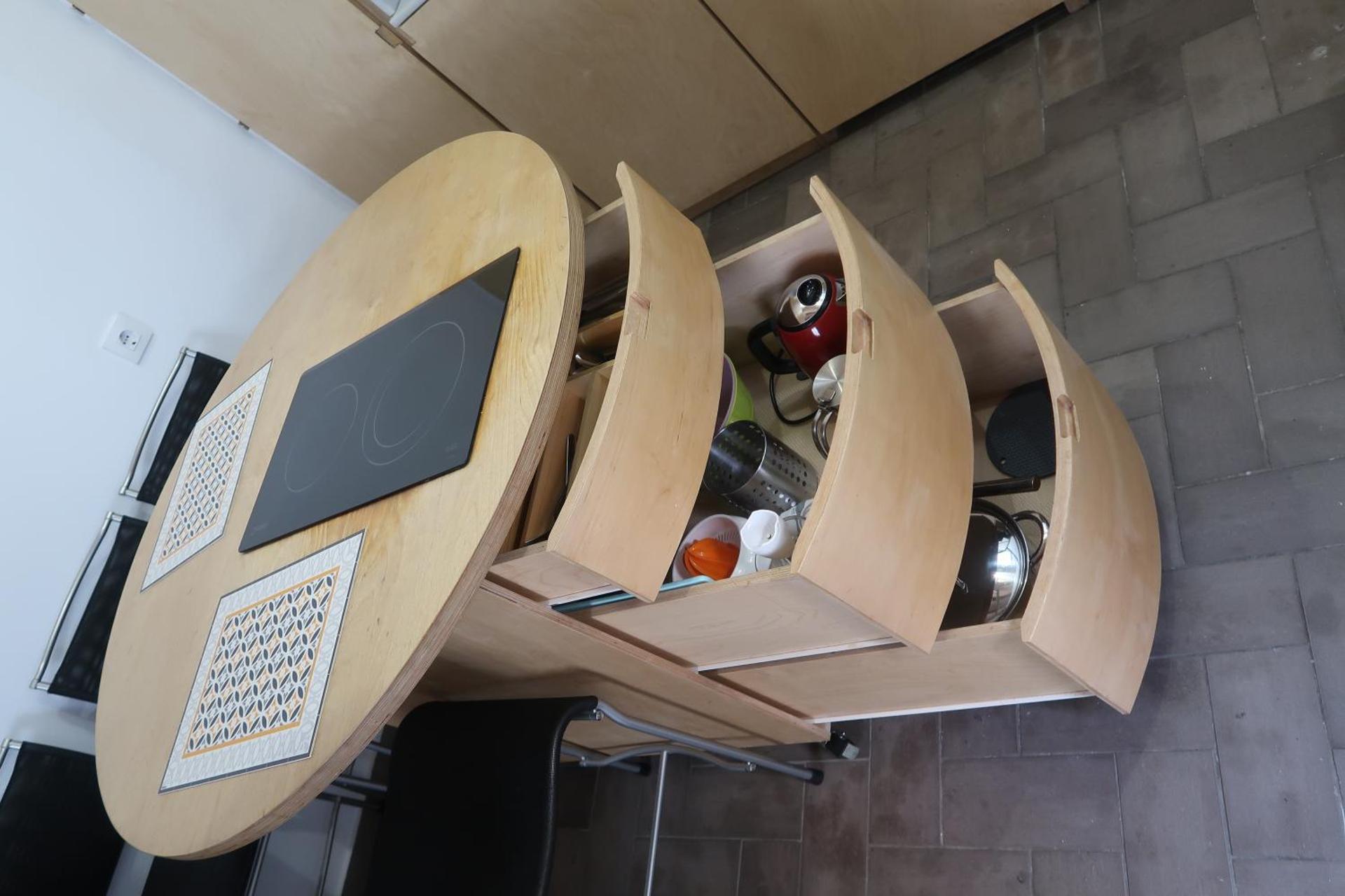 Kitchen or kitchenette