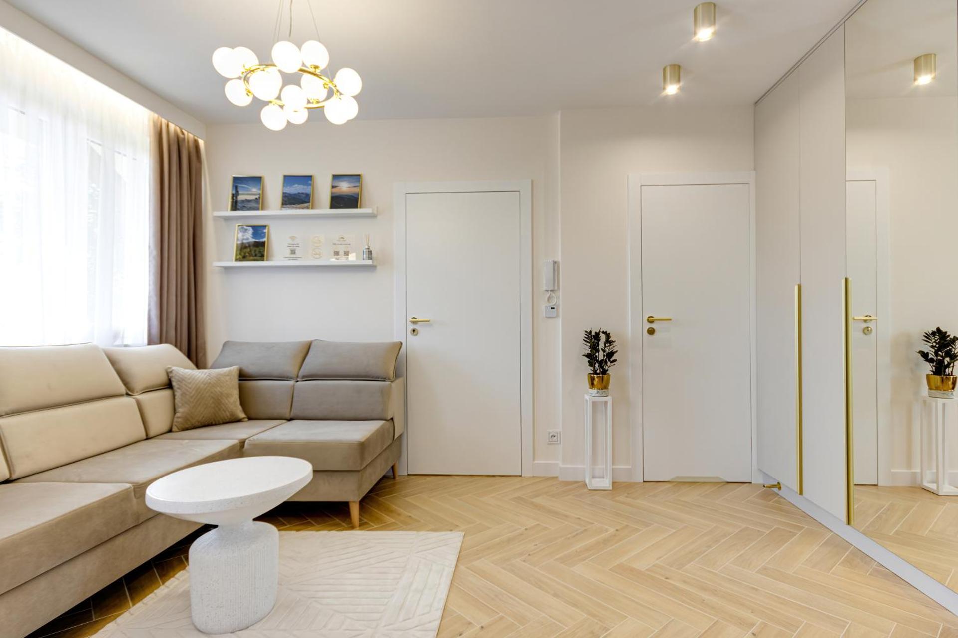 BABIA GÓRA Dream Apart