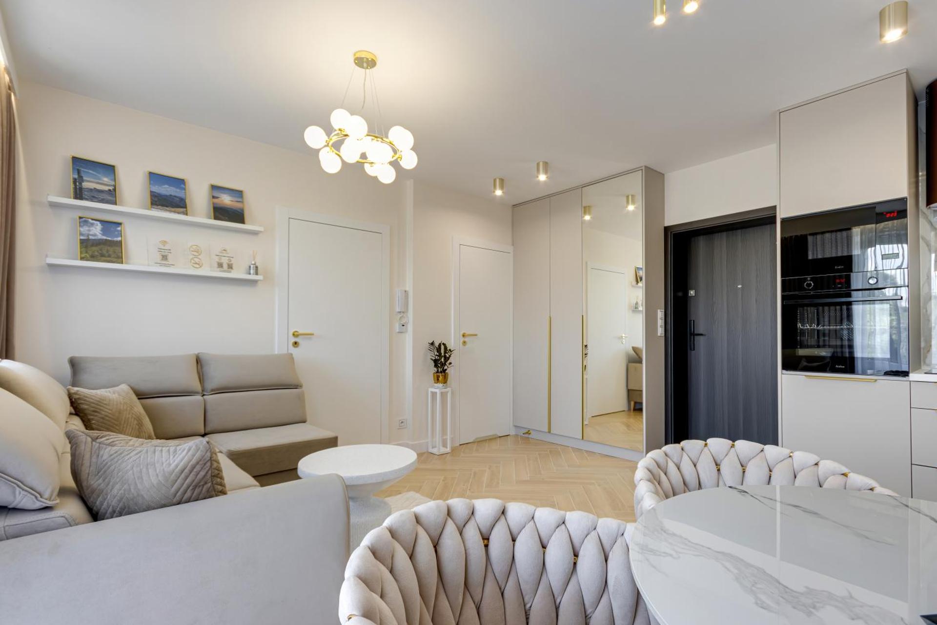 BABIA GÓRA Dream Apart