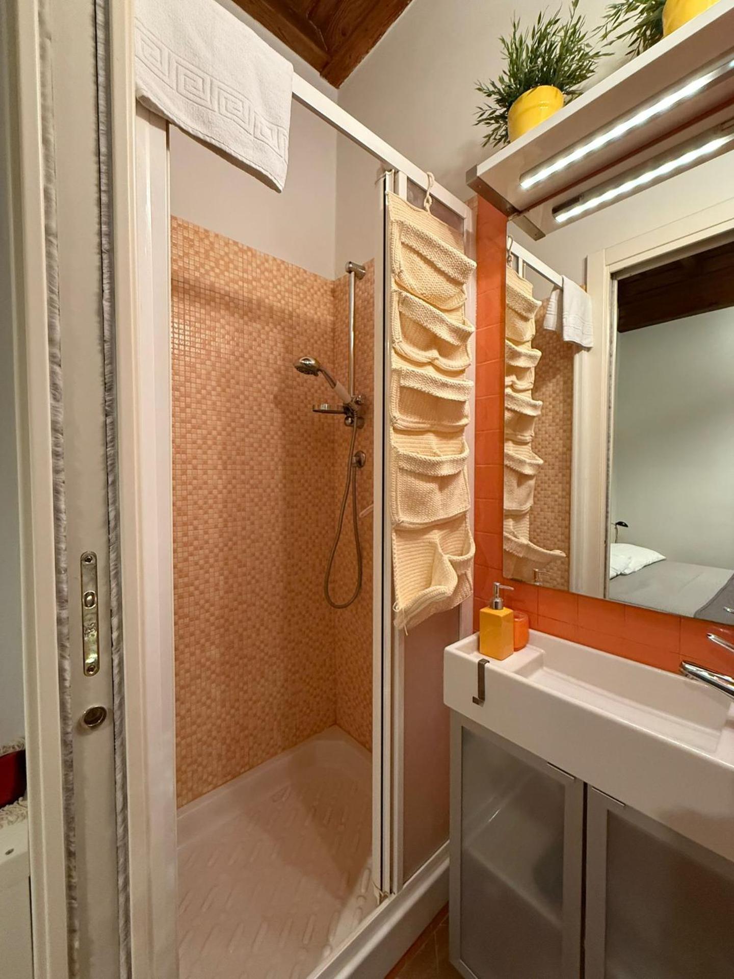 BIANCOFIORE Alloggio Turistico