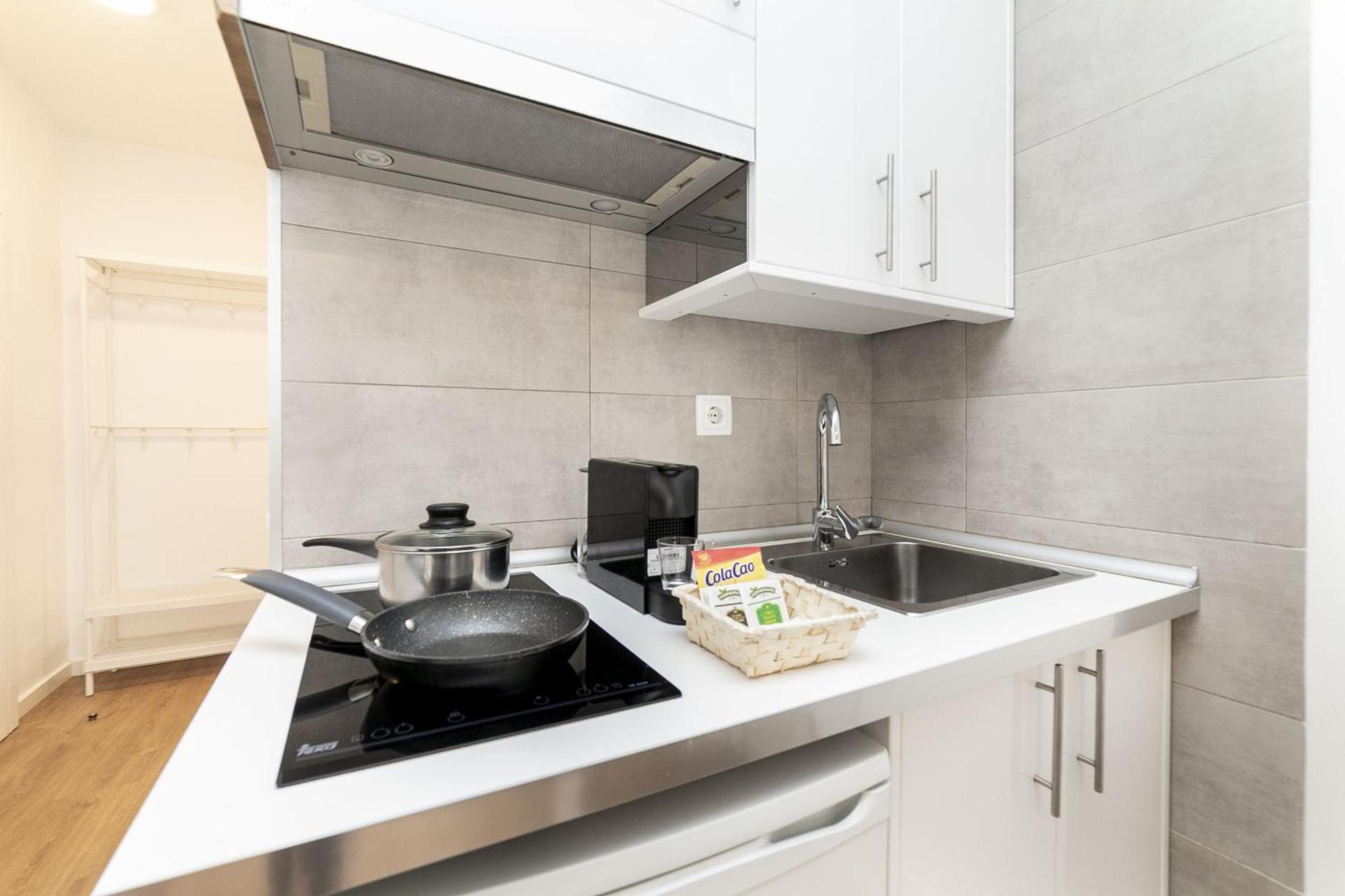 Deluxe VII - Ferga Suites