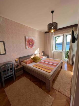 Room, Seaside house Dragica