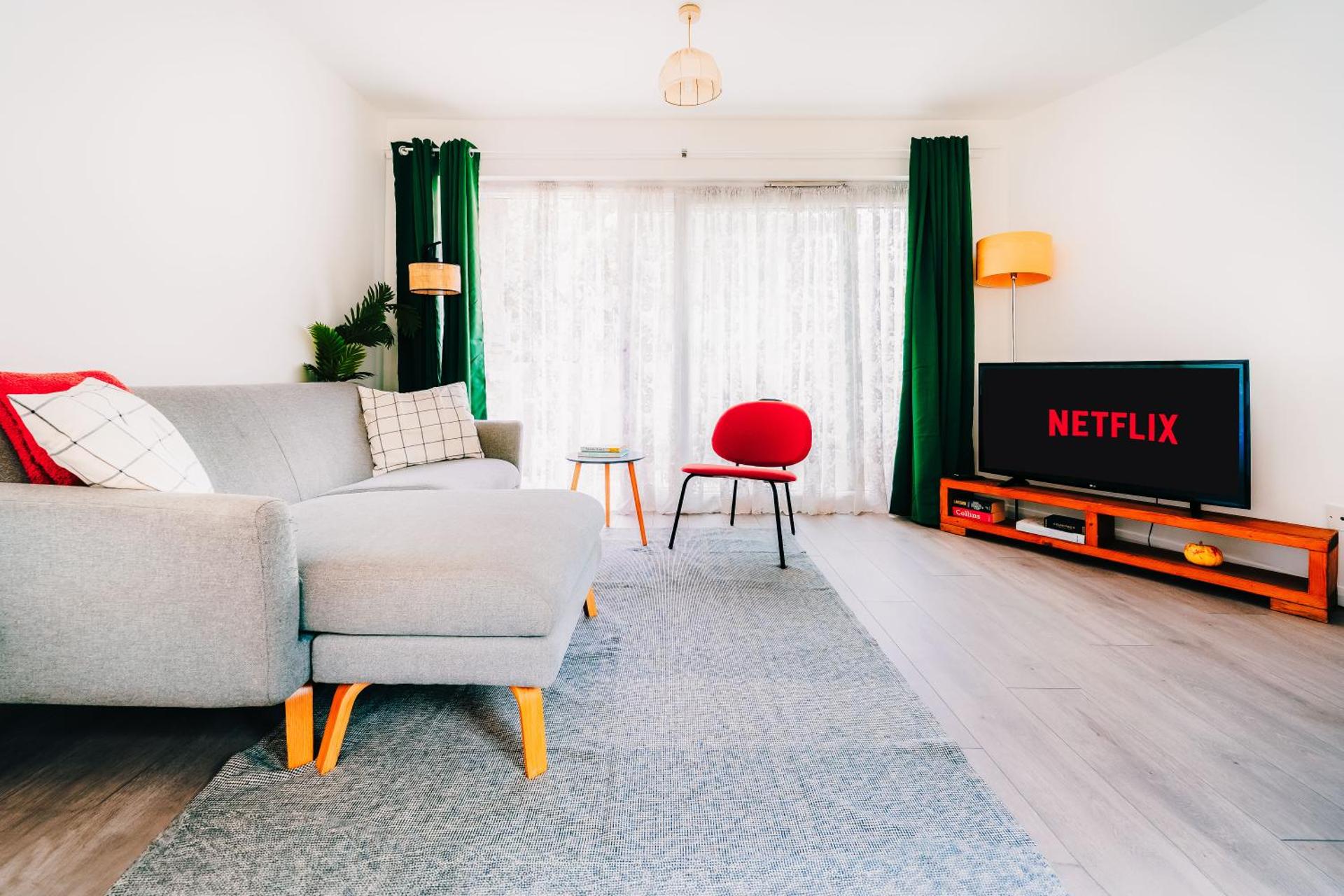 Communal lounge/ TV room