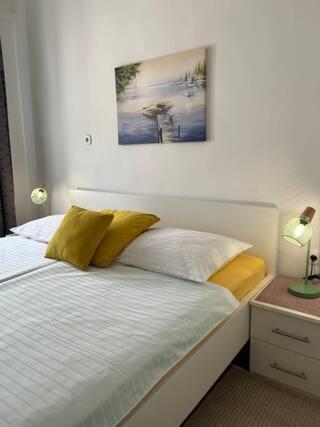 Room, Seaside house Dragica