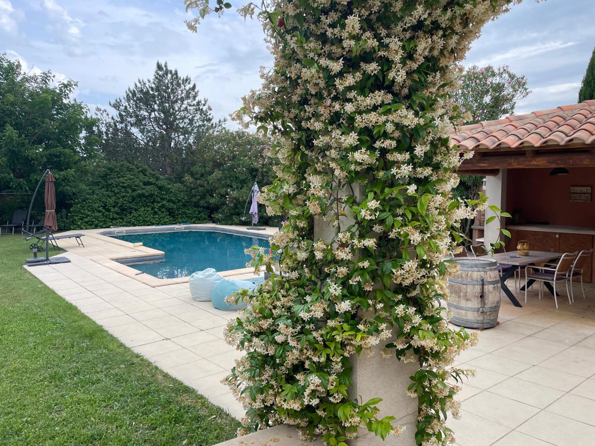 Villa et maisonnette provençales