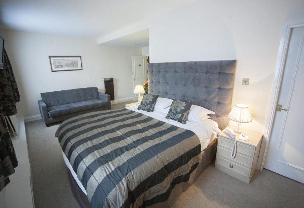 The White Swan Hotel