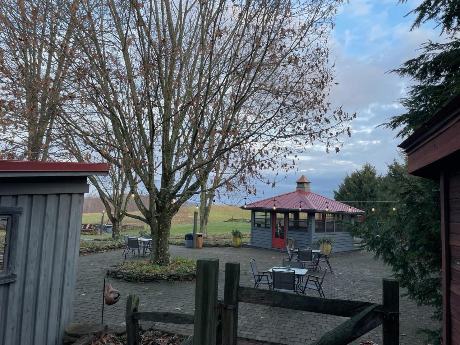 Deer Creek Winery at Watson Estate