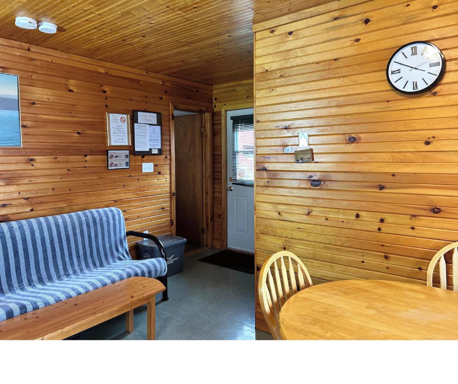 Sandy Shore Cottages Luxury Resort on Rice Lake