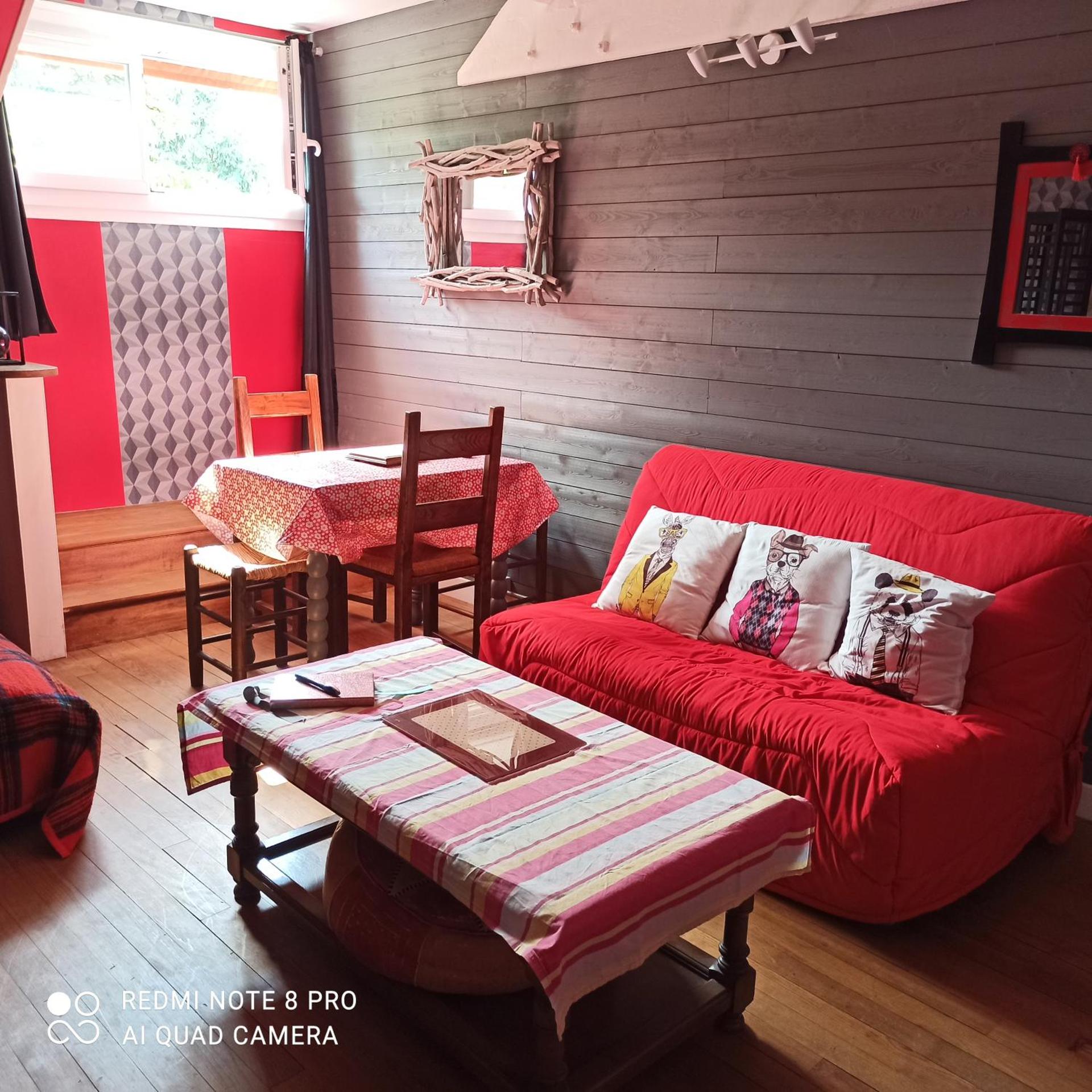 PETIT APPARTEMENT 30M2, 3 lits, de 1 à 4 pers