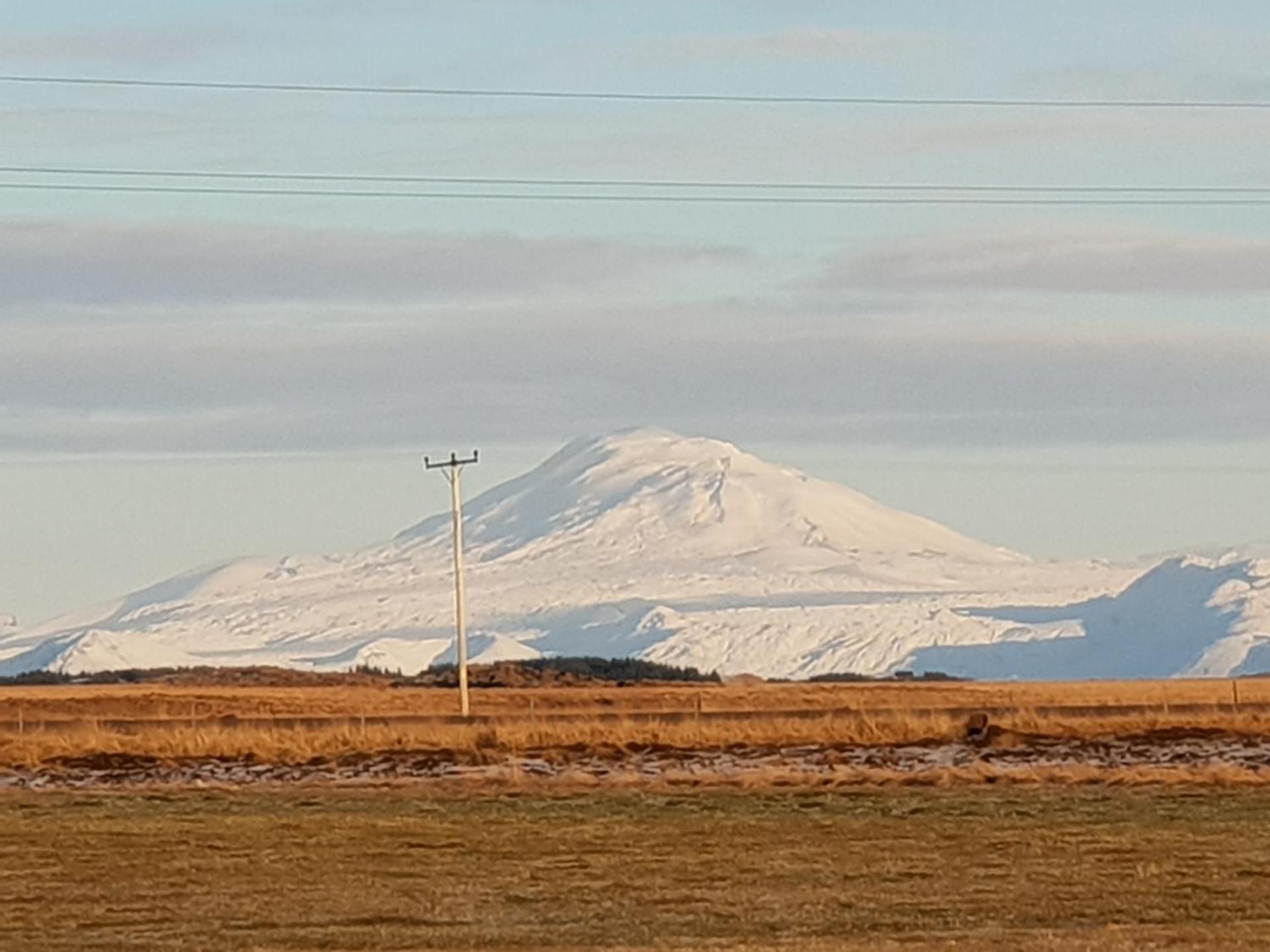 Hekla Cabin 1 Volcano and Glacier View