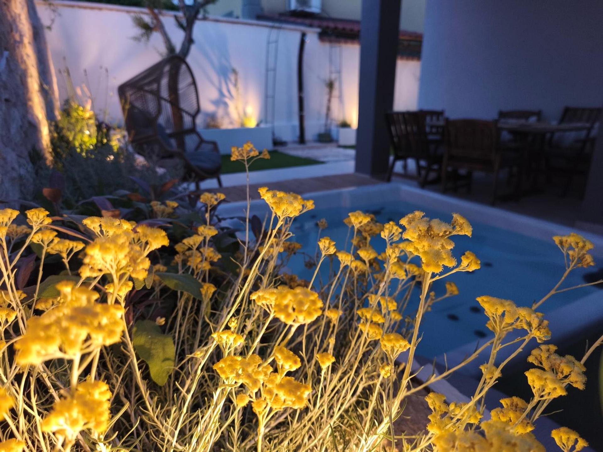 Sunset apartments Njivice