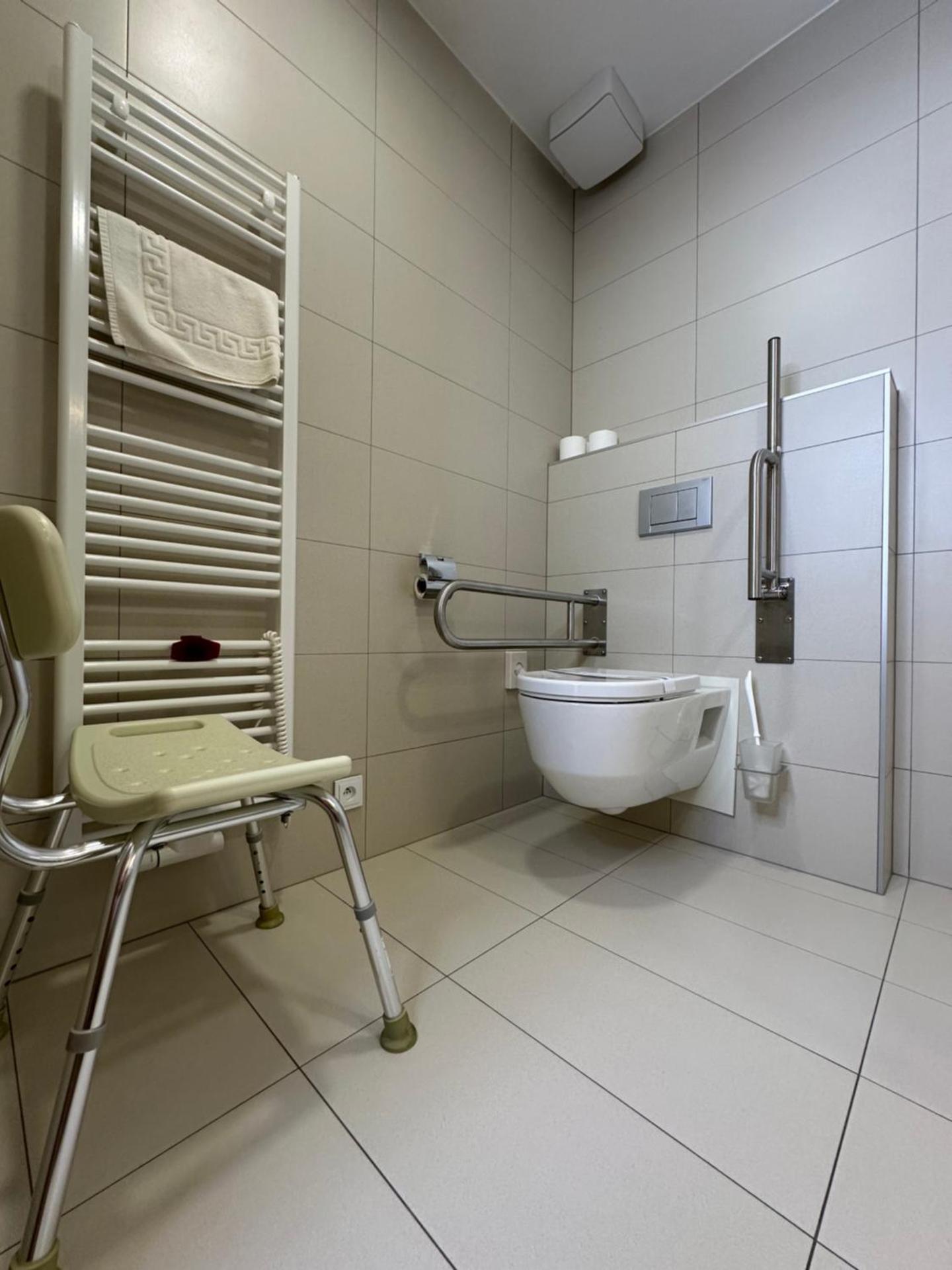 Single Room - Disability Access