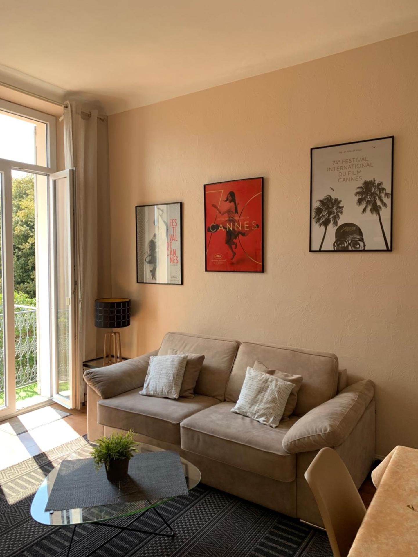 2 pièces cannes centre