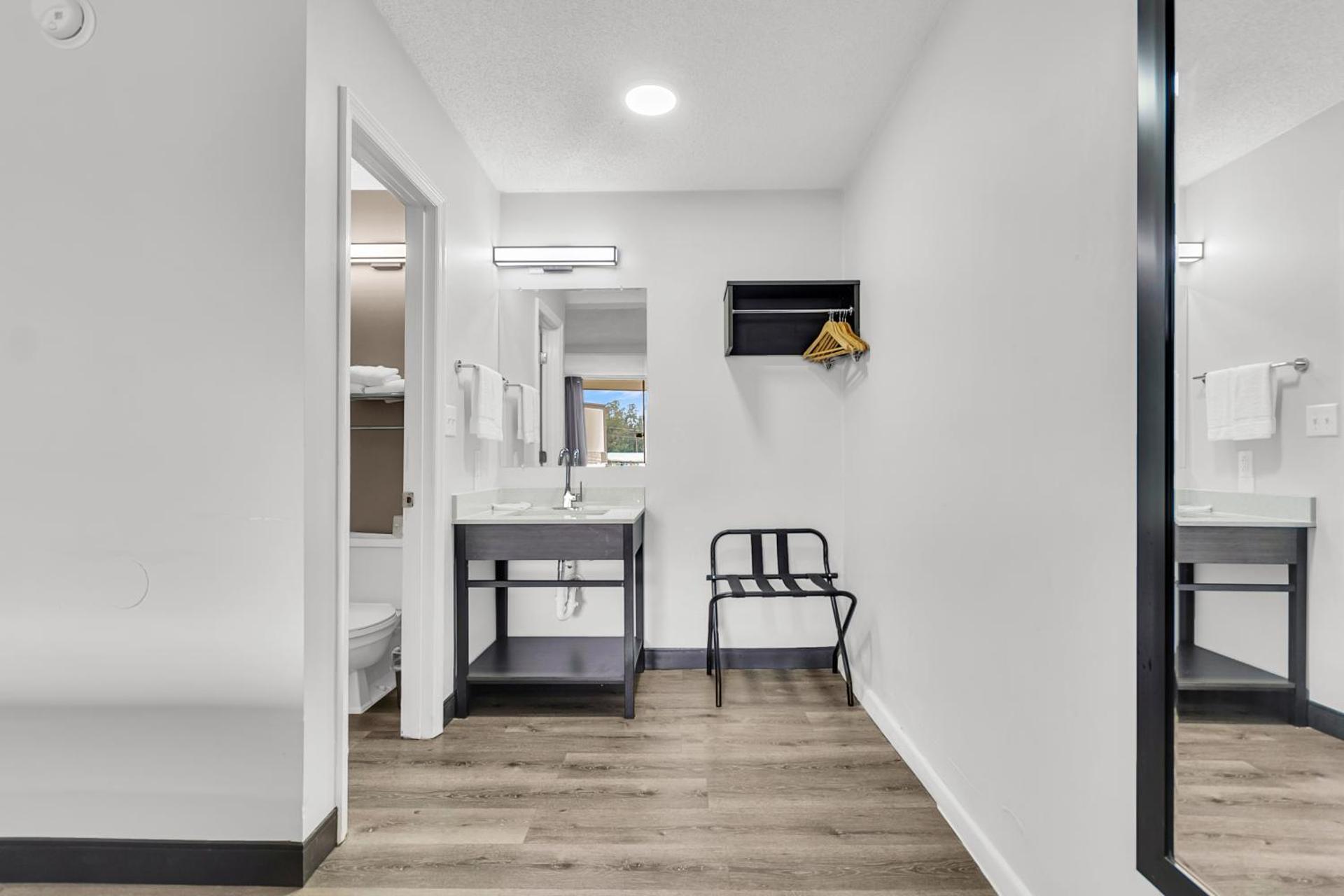 Motel 6 Summerville, SC Charleston