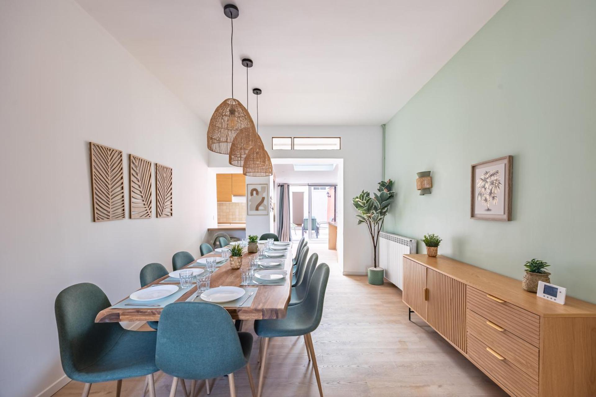 Maison spacieuse avec terrasse dans le centre ville de Reims