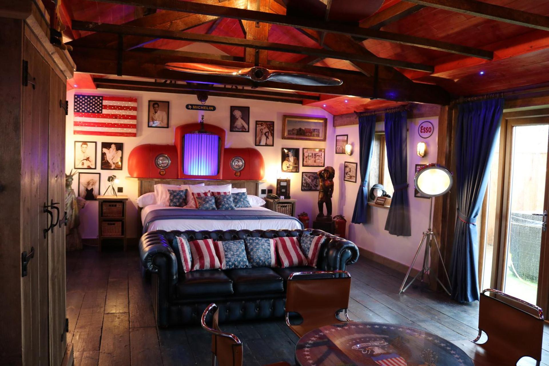 Photo of the whole room