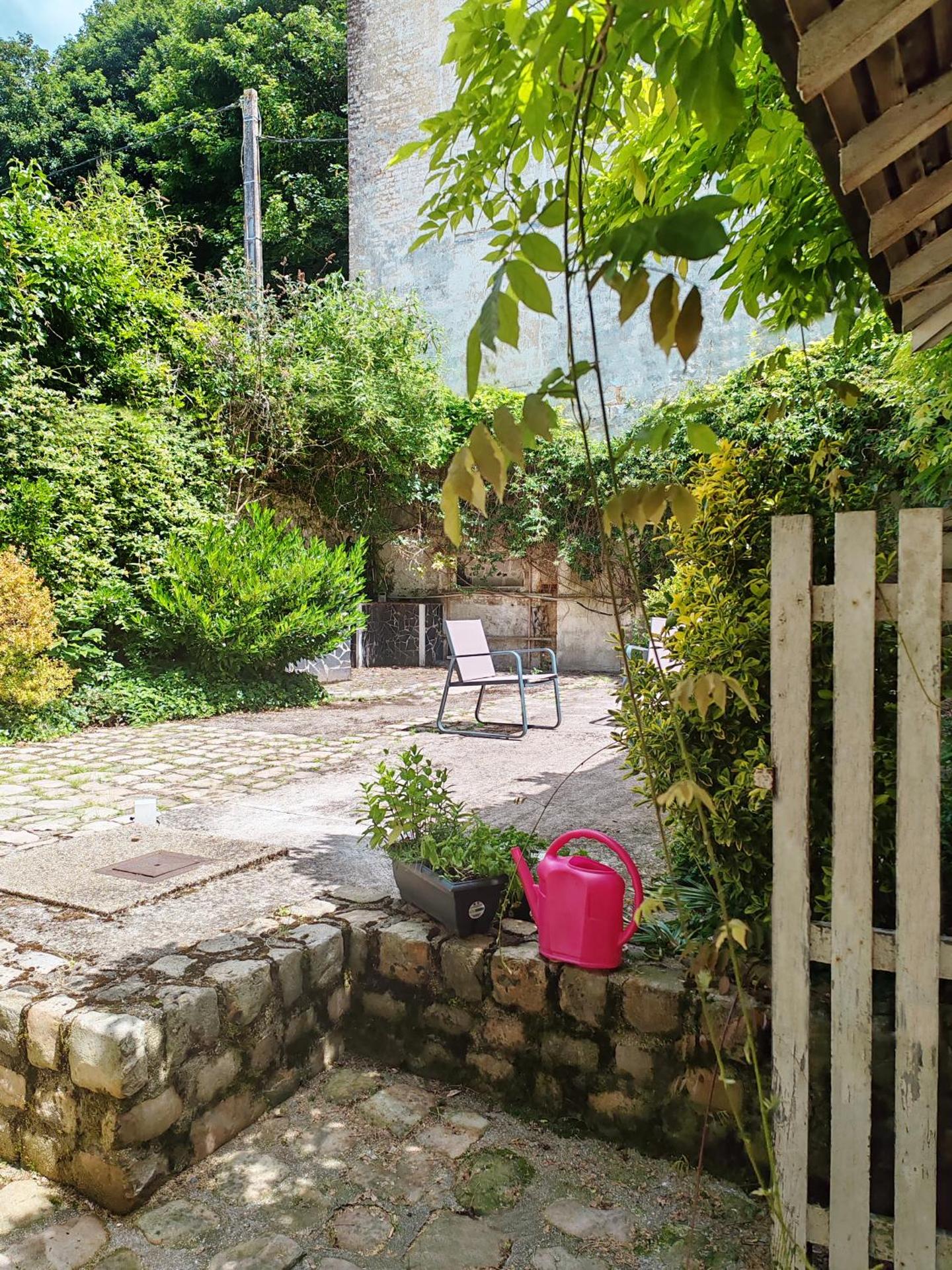 Love Room LE DONJON BDSM