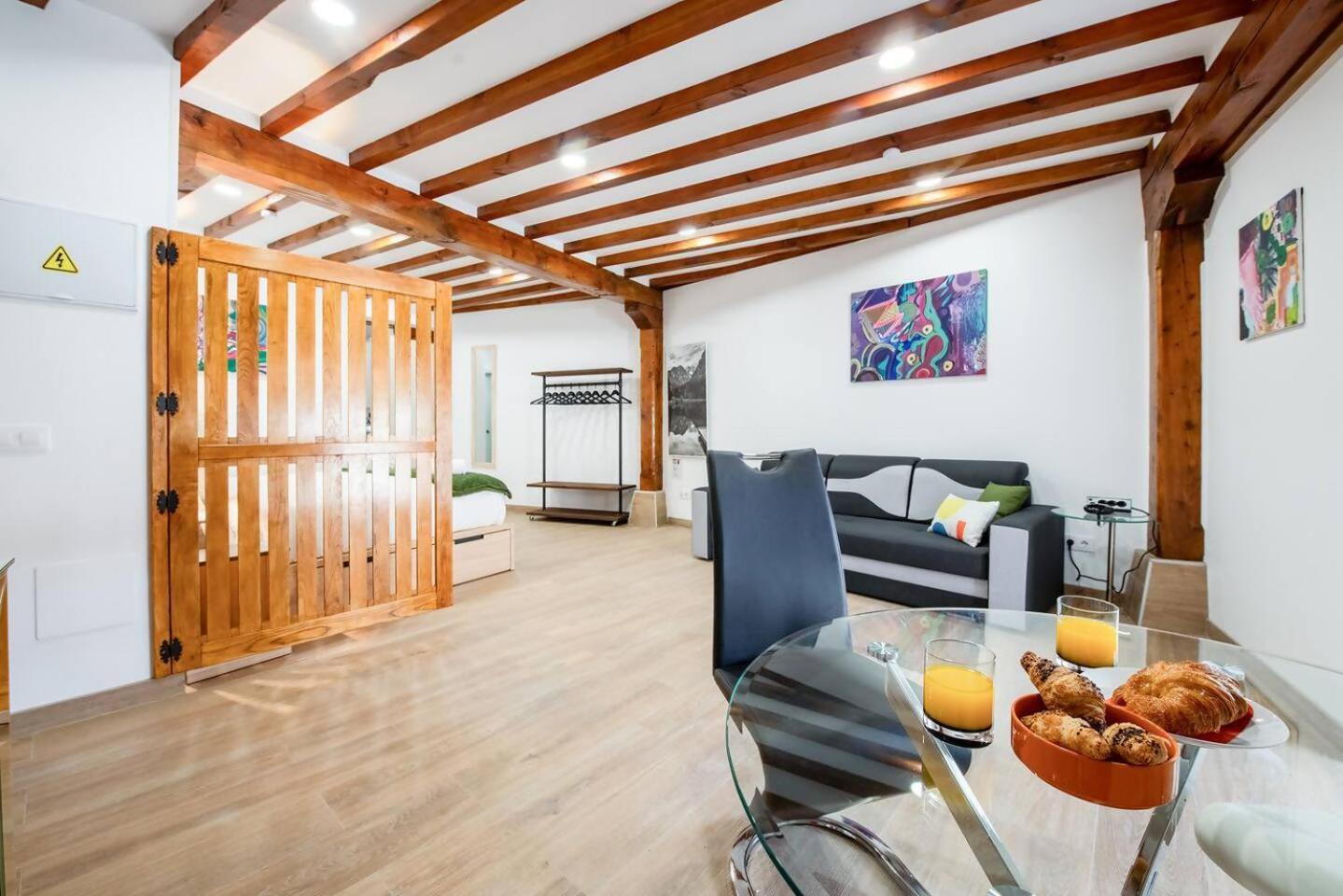 Miravilla 25 Potes 1