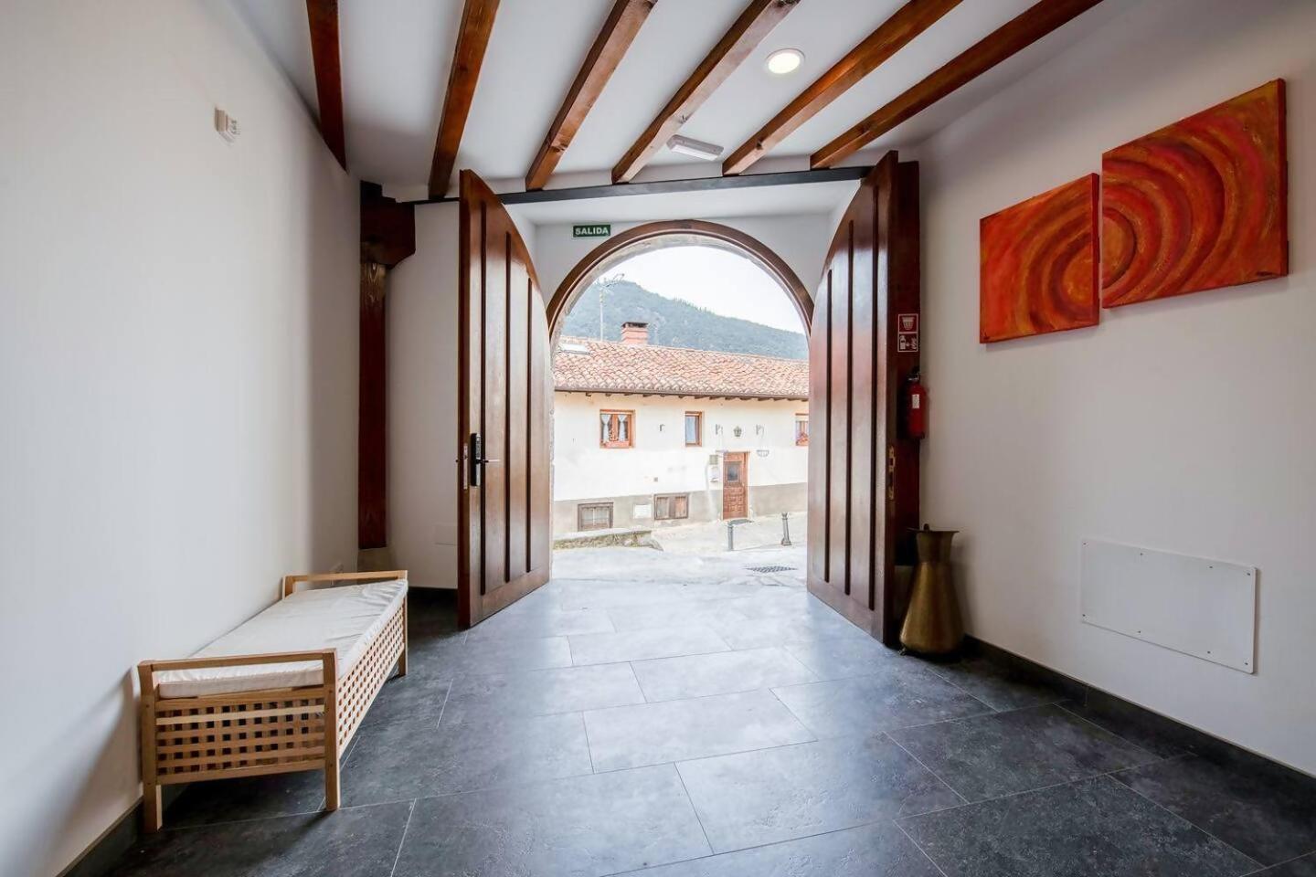 Miravilla 25 Potes 1