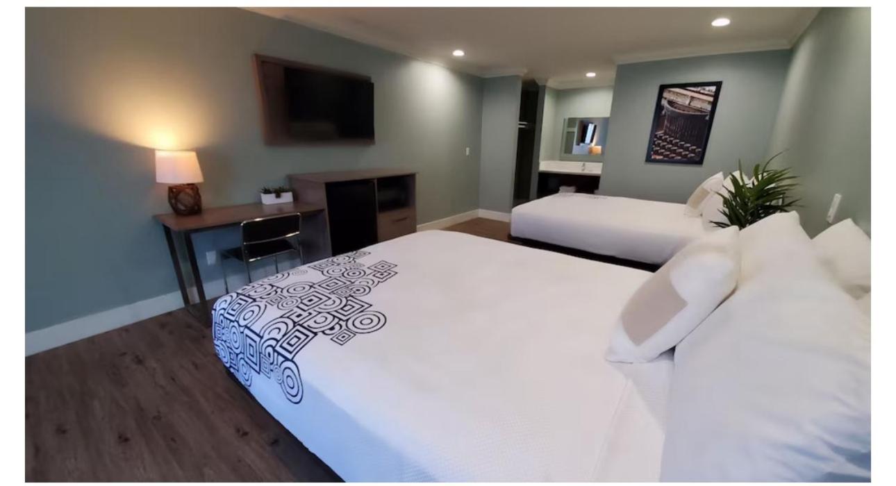 Crestridge Inn Near LAX, SoFi Stadium & Intuit Dome