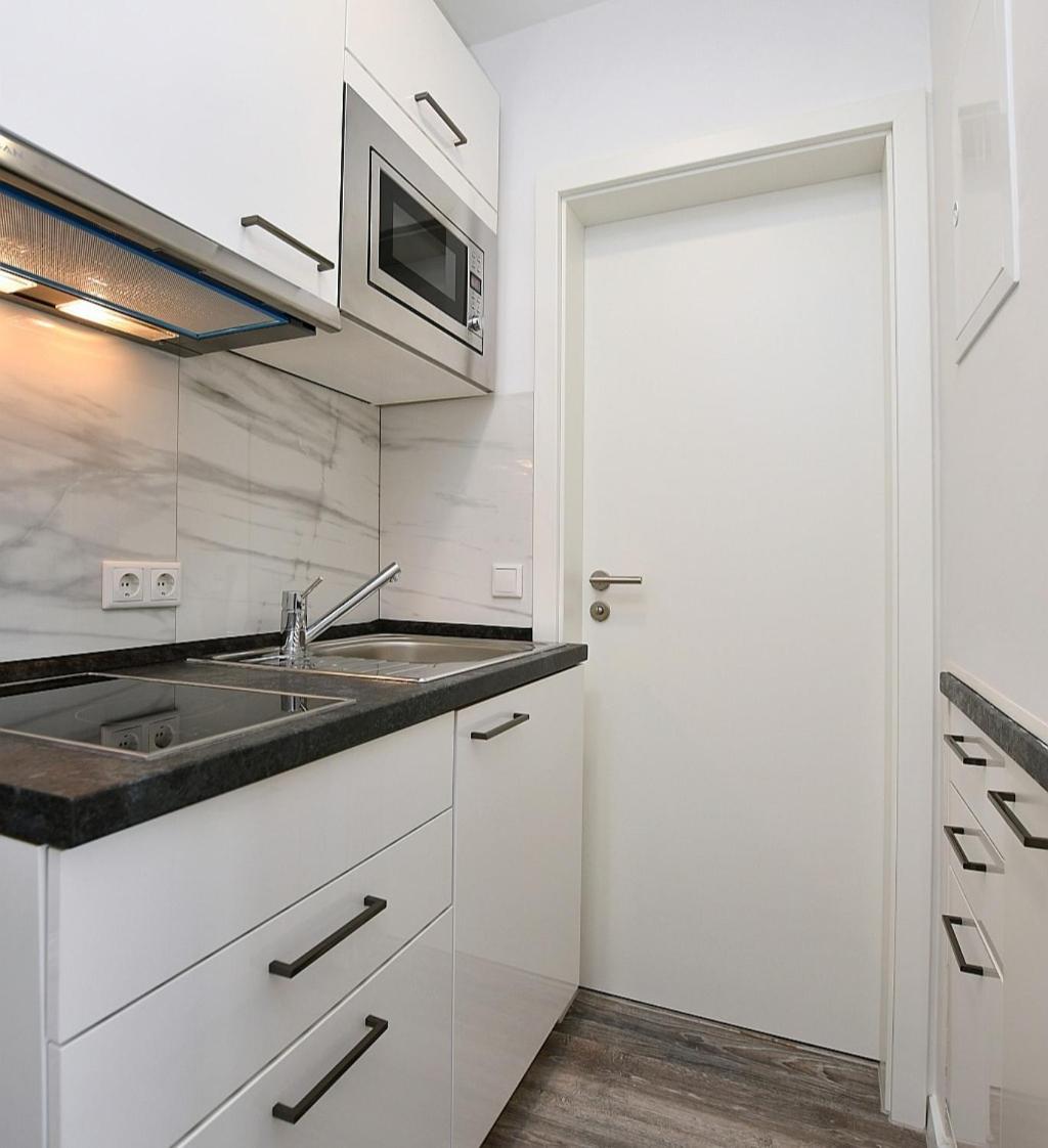 City-Hotel Zuffenhausen - Apartments