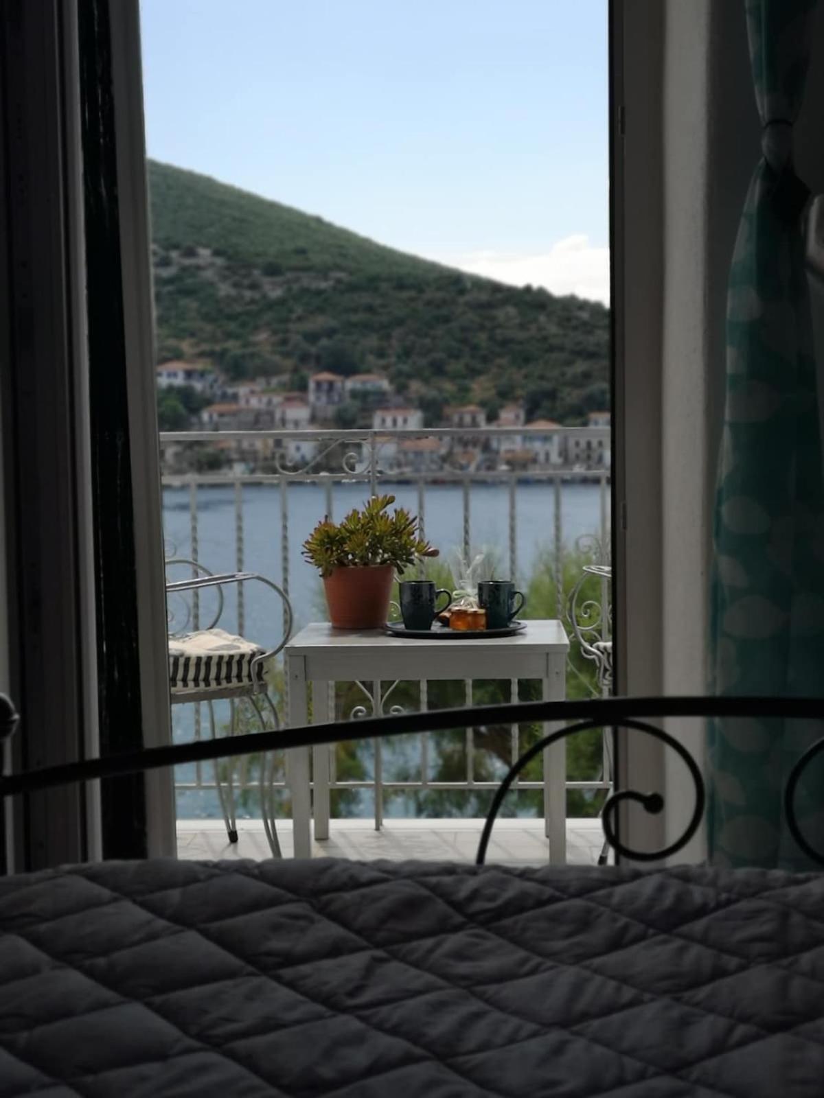 Kassi's seaside escape