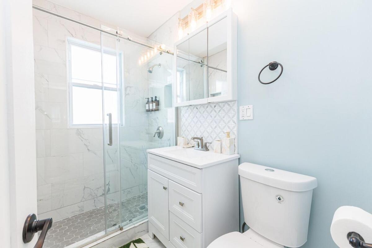 Stylish 3 Bedroom Apartment