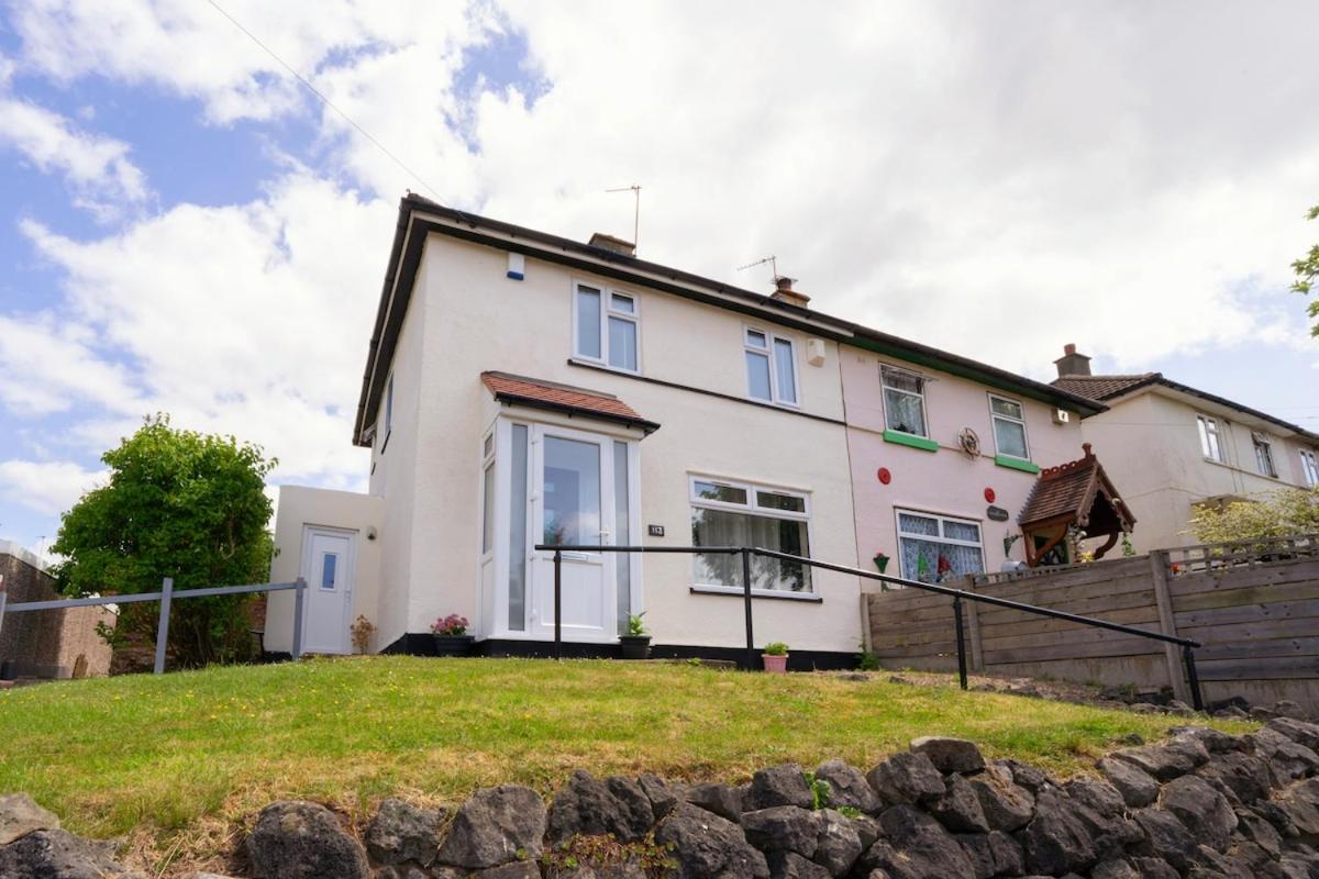 Stunning Lux 3 Bedroom home Priv Parking in Birmingham