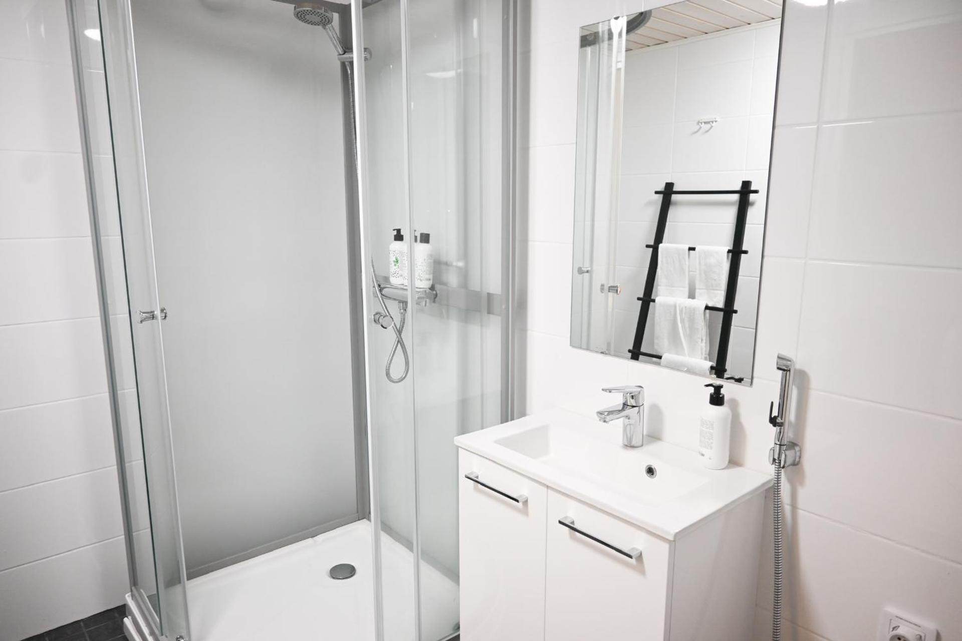 Zweibettzimmer mit Terrasse