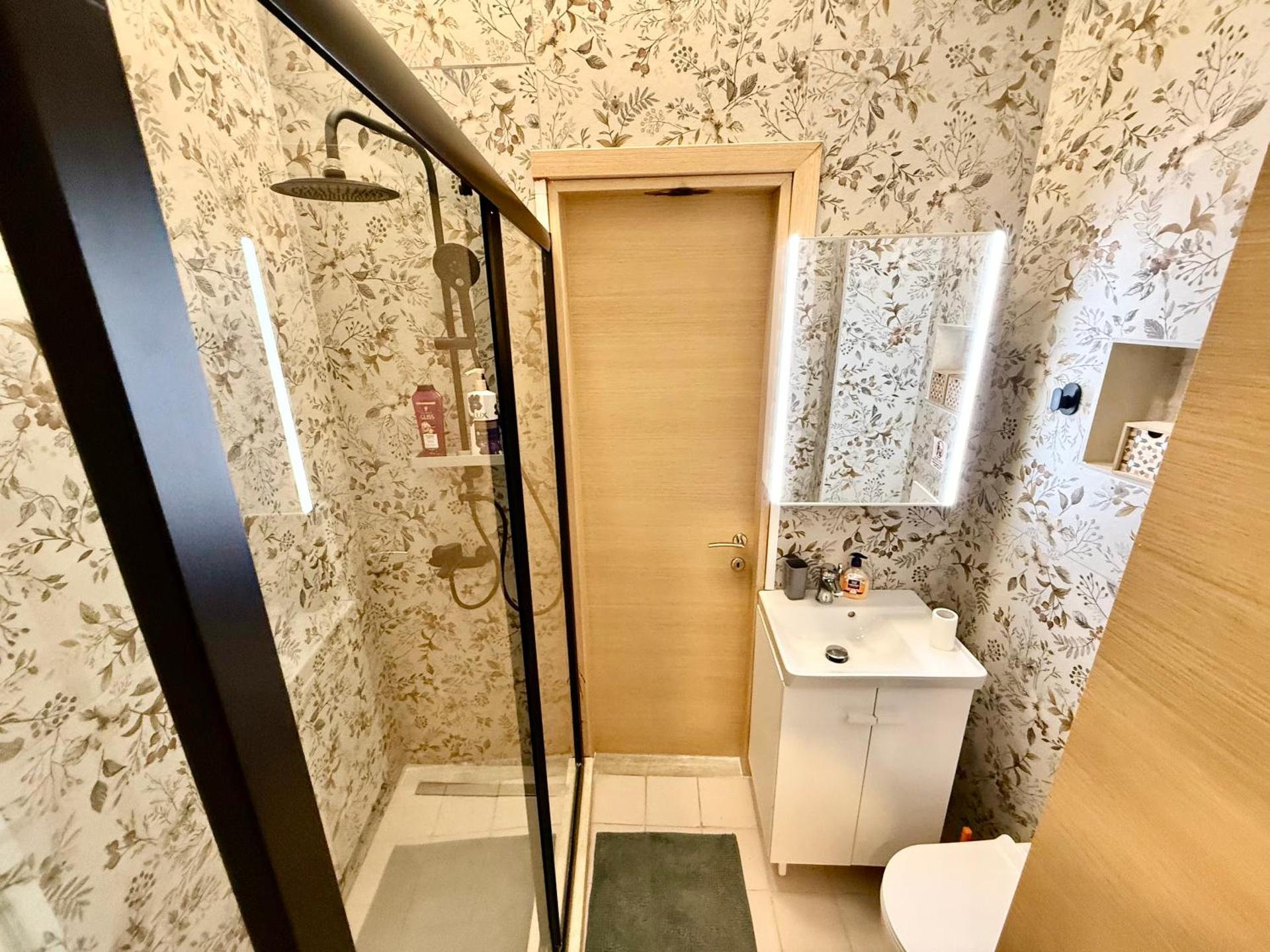 TRAVELLERS CORFU TOWN Luxury Suites, Studios & Apartments