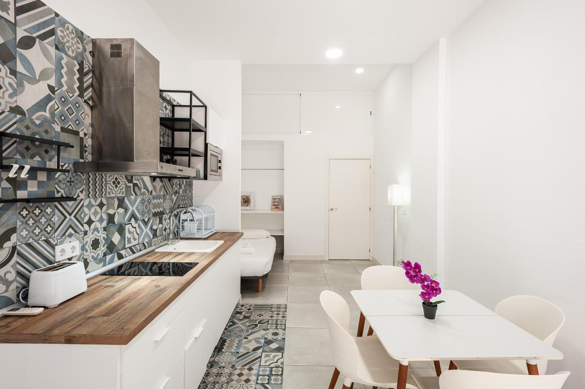 Kitchen or kitchenette