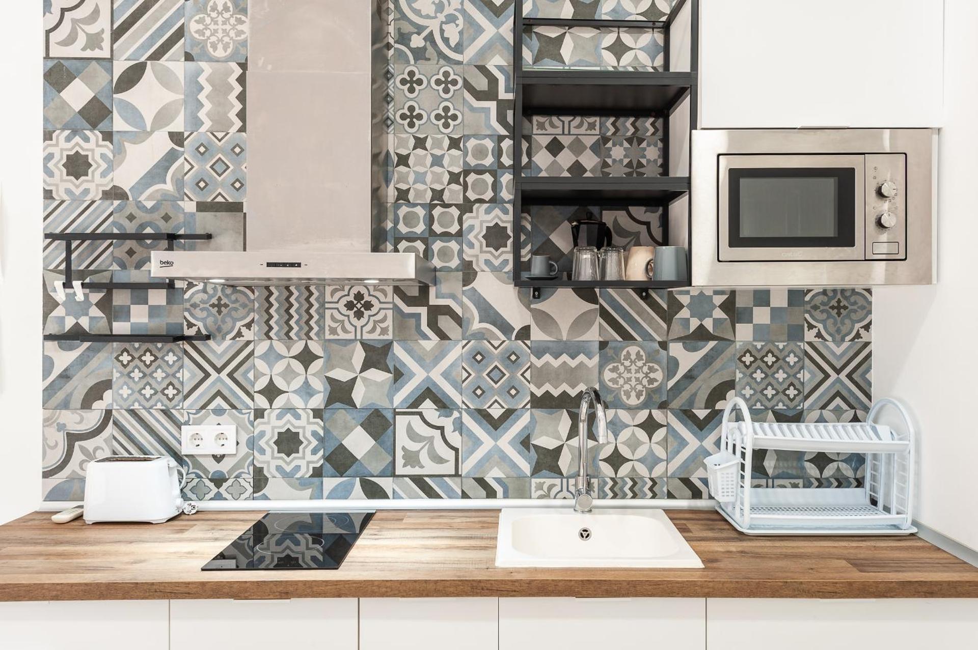 Kitchen or kitchenette