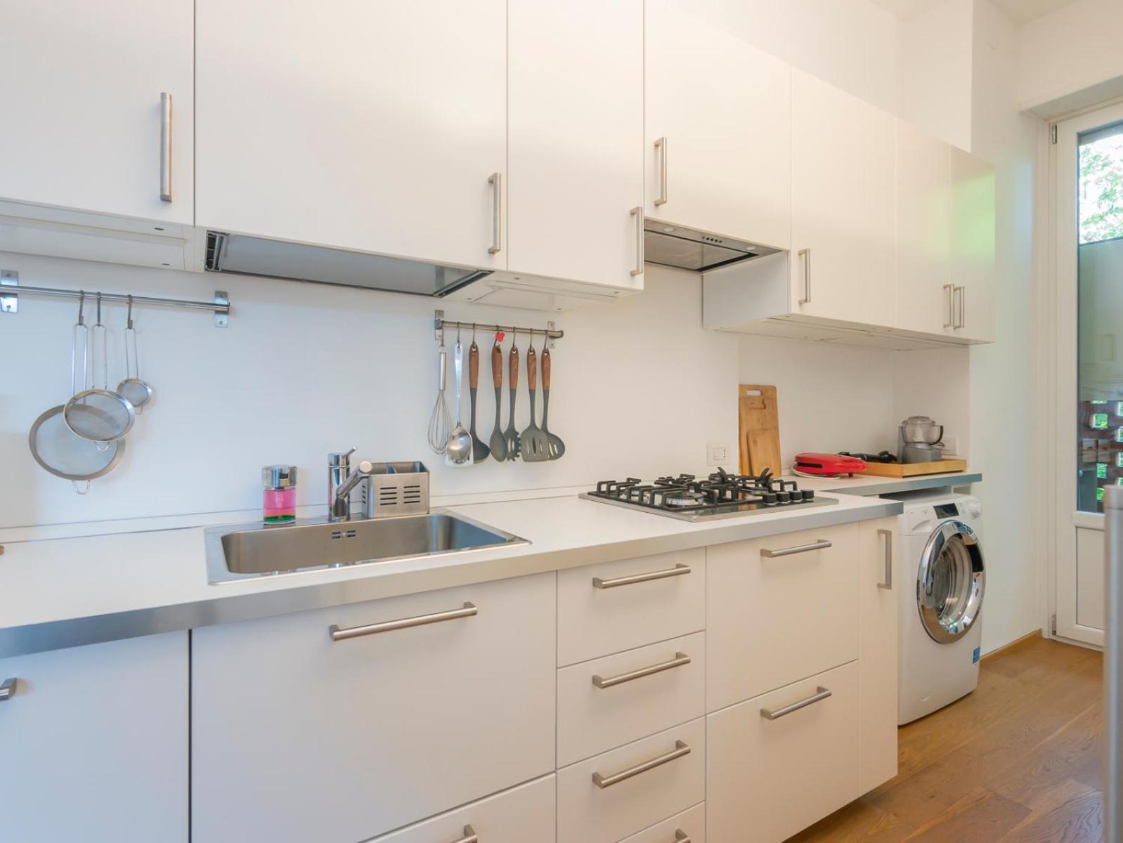 Kitchen or kitchenette