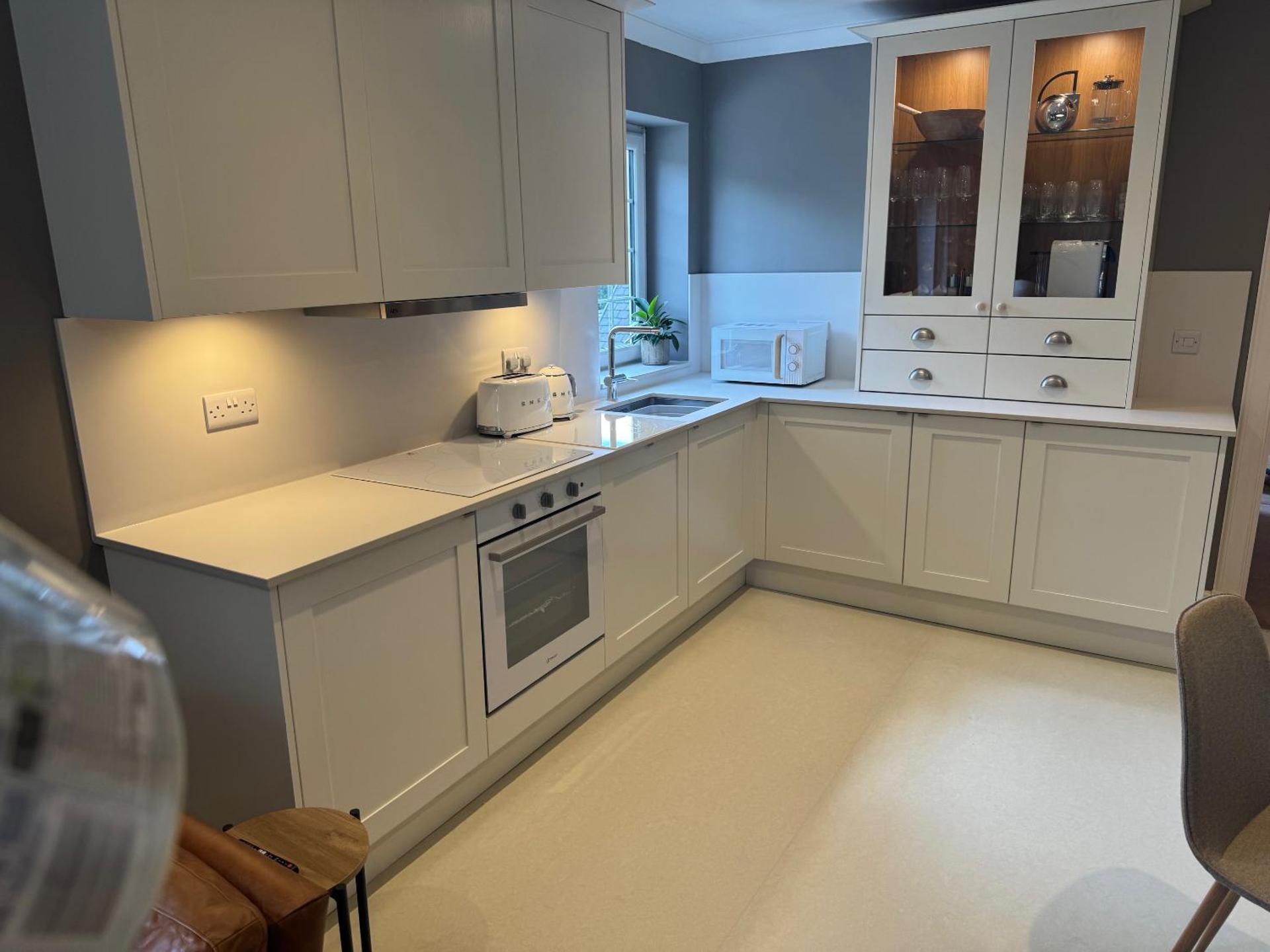 Aaron Glen Guest Apartments