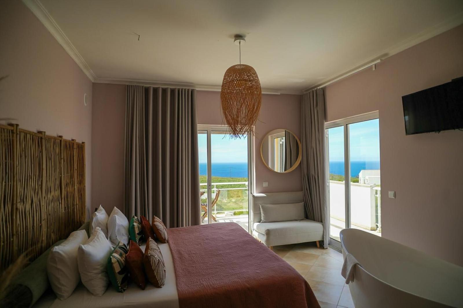 Double Deluxe Suite with Sea View