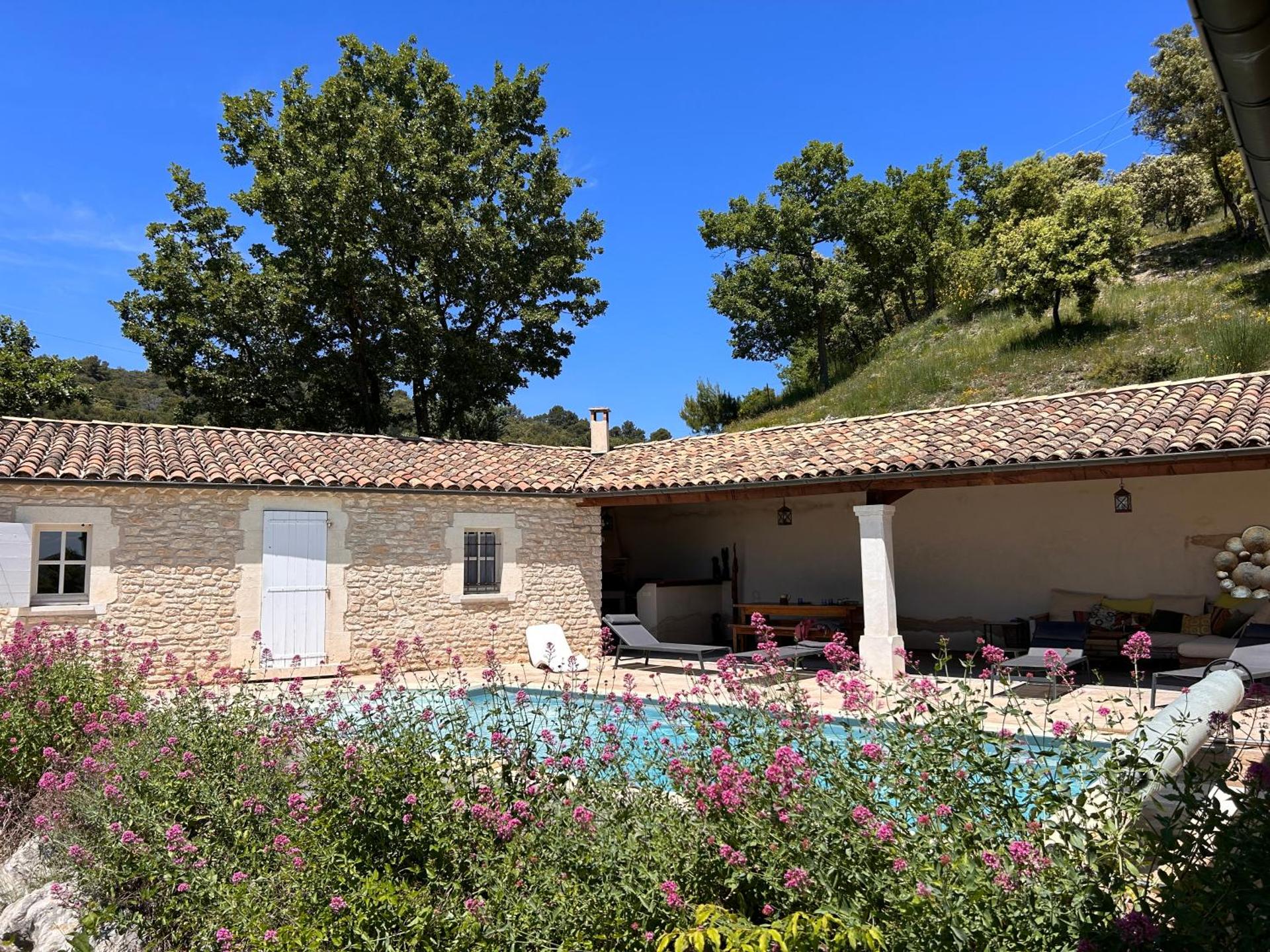 Clos des Cassis - Maison d'Hôtes